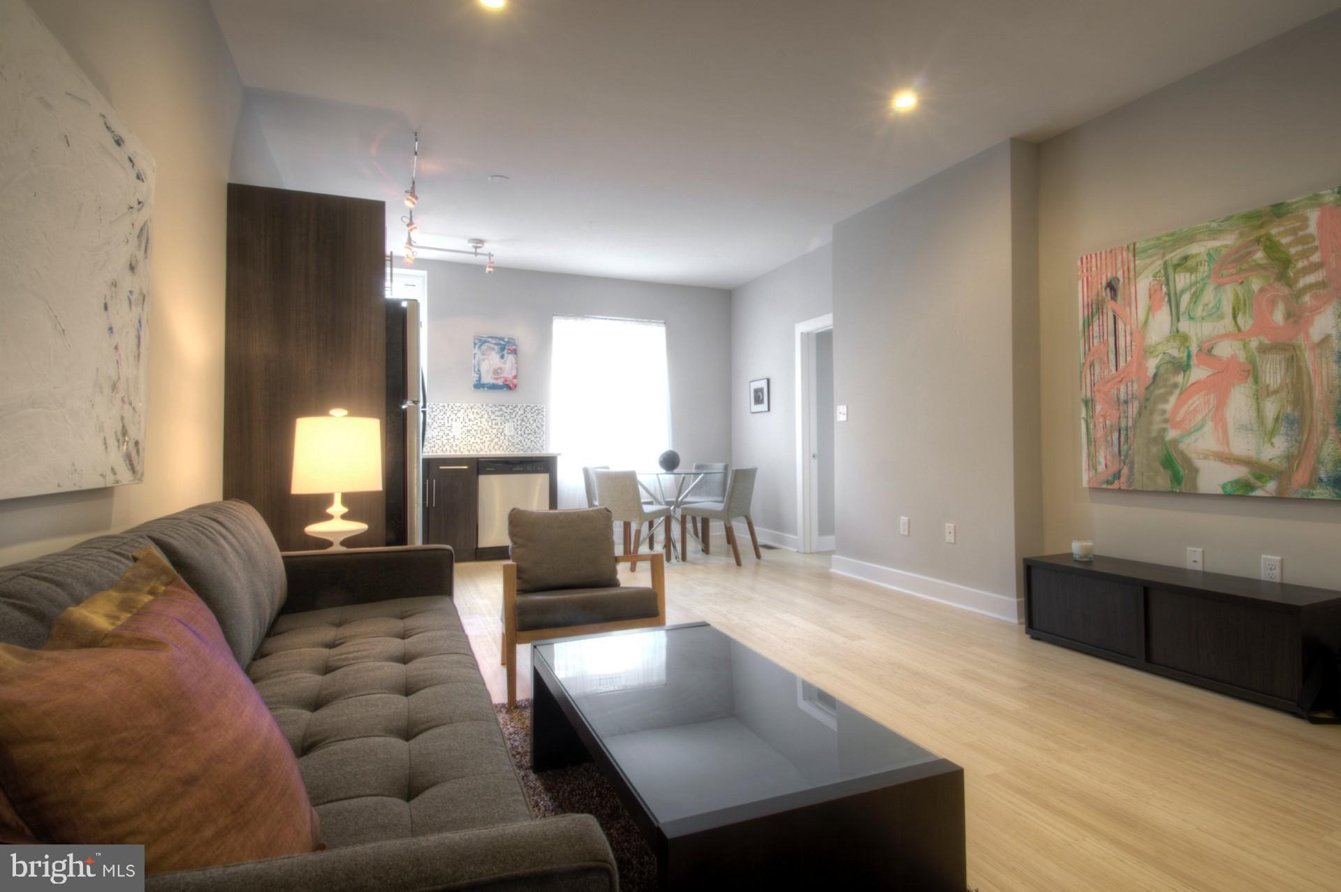 2332 CARPENTER STREET