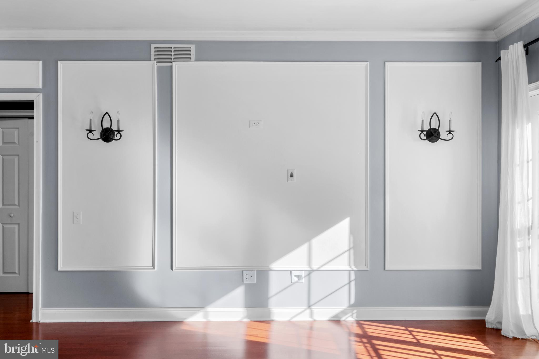 NAVAL SQUARE - Residential