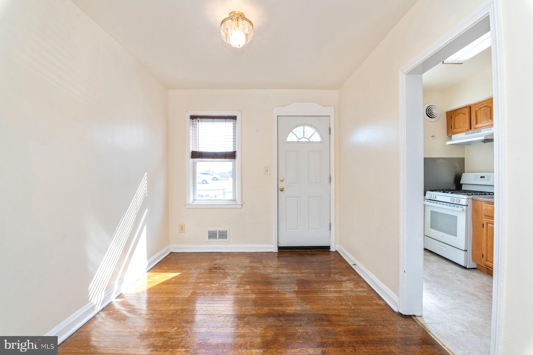 CAMERON VILLAGE - Residential