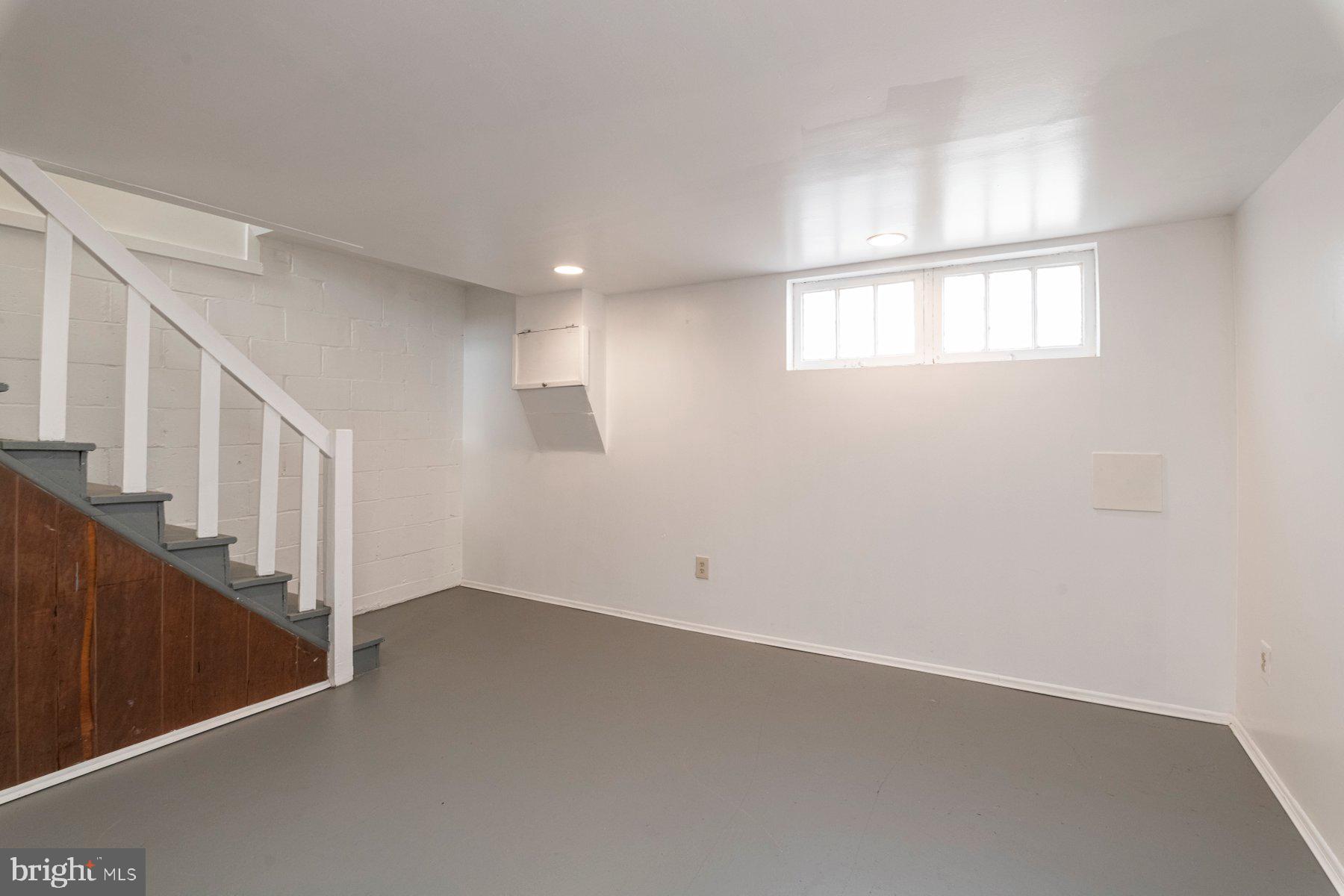 CAMERON VILLAGE - Residential