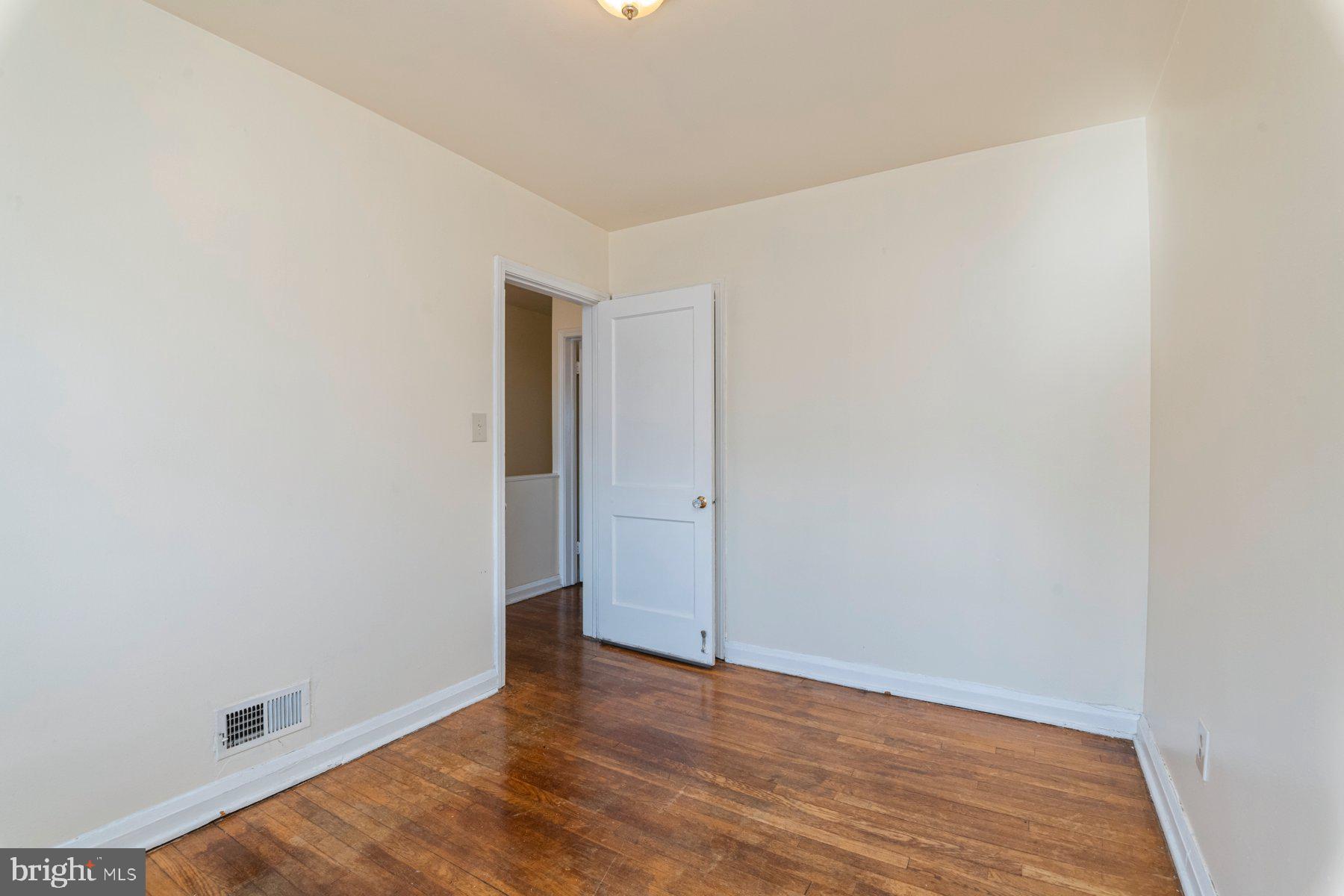 CAMERON VILLAGE - Residential