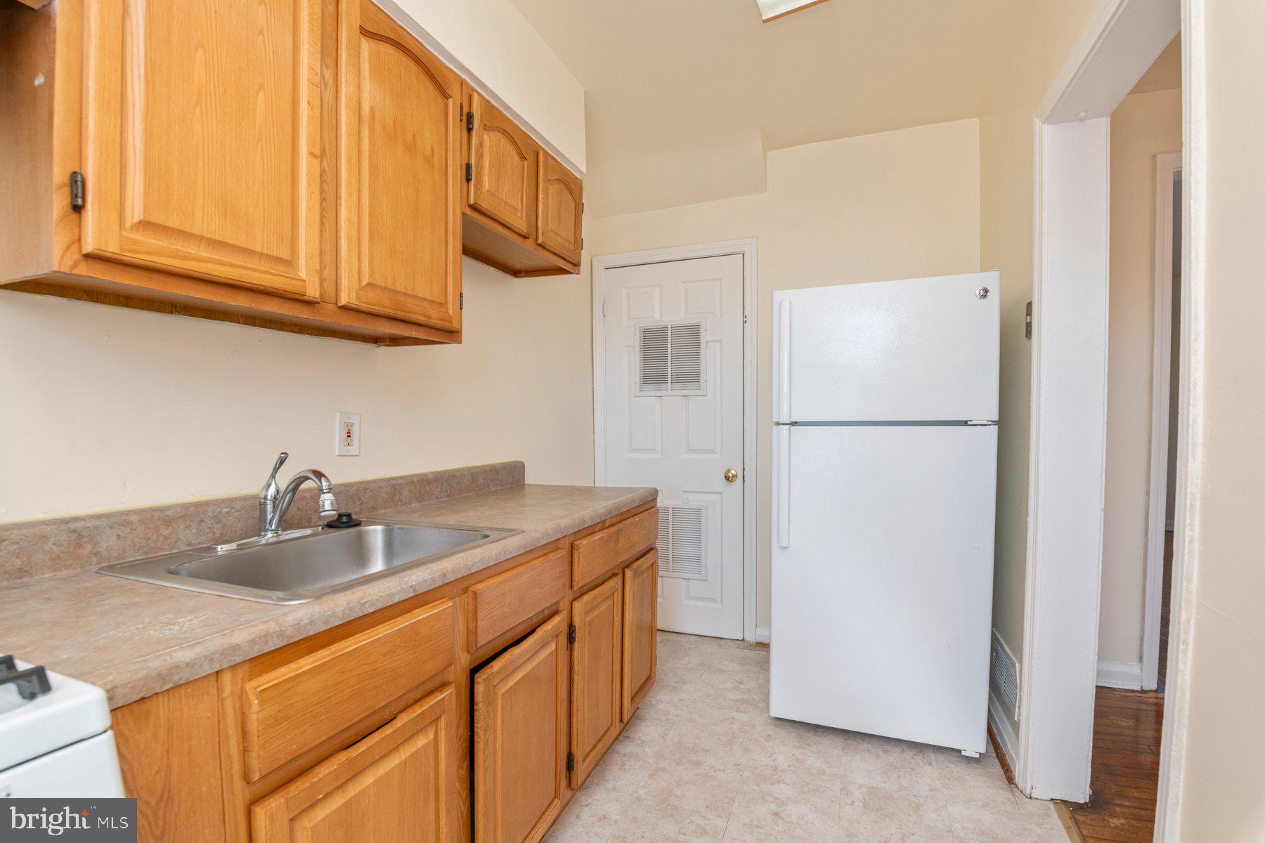 CAMERON VILLAGE - Residential