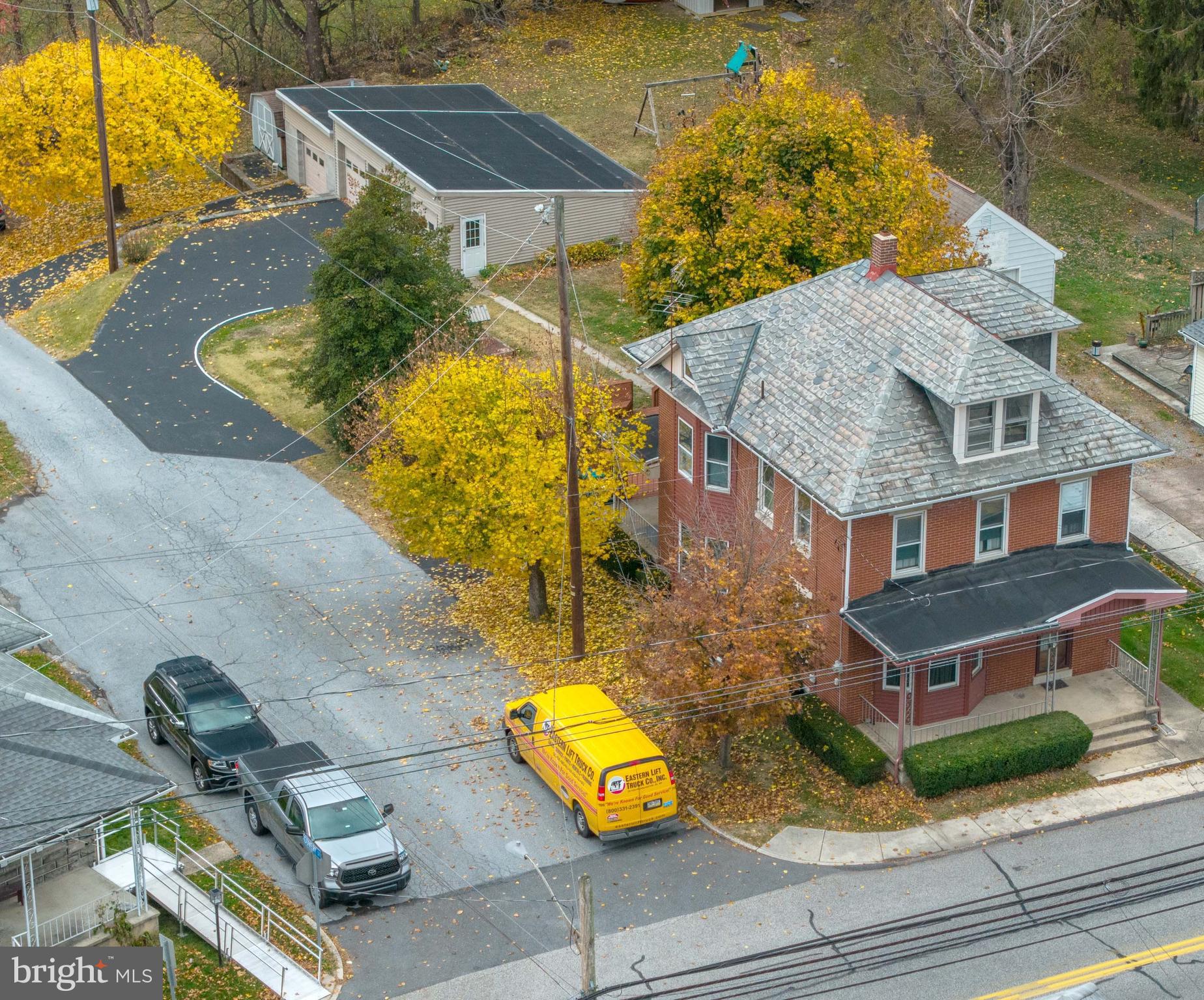 EAST PENNSBORO - Residential