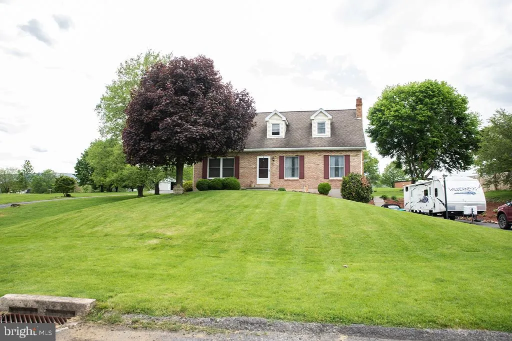 111 Sparkle Drive, Reedsville, PA 17084