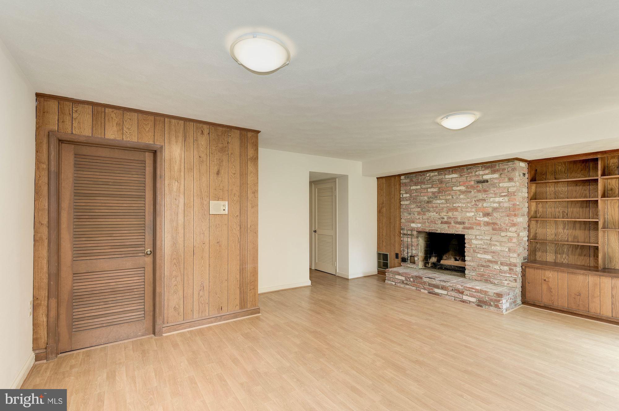 OLDE BELHAVEN TOWNE - Residential