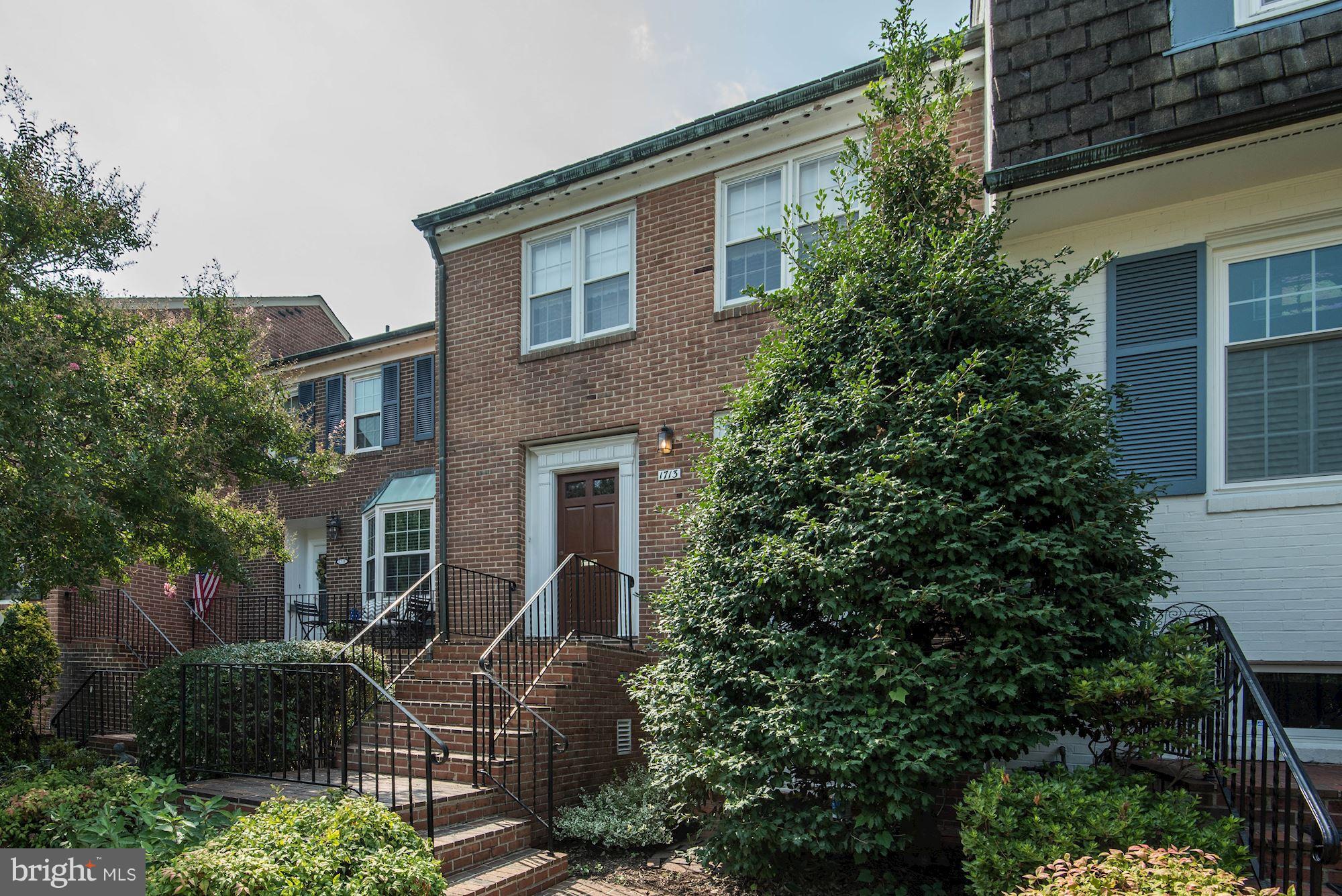 OLDE BELHAVEN TOWNE - Residential