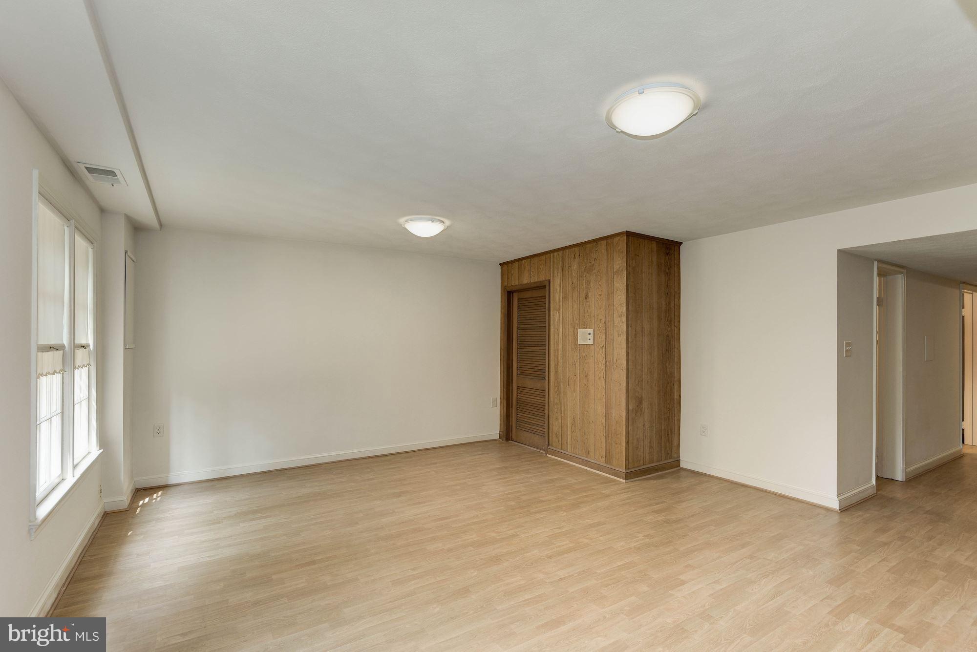 OLDE BELHAVEN TOWNE - Residential