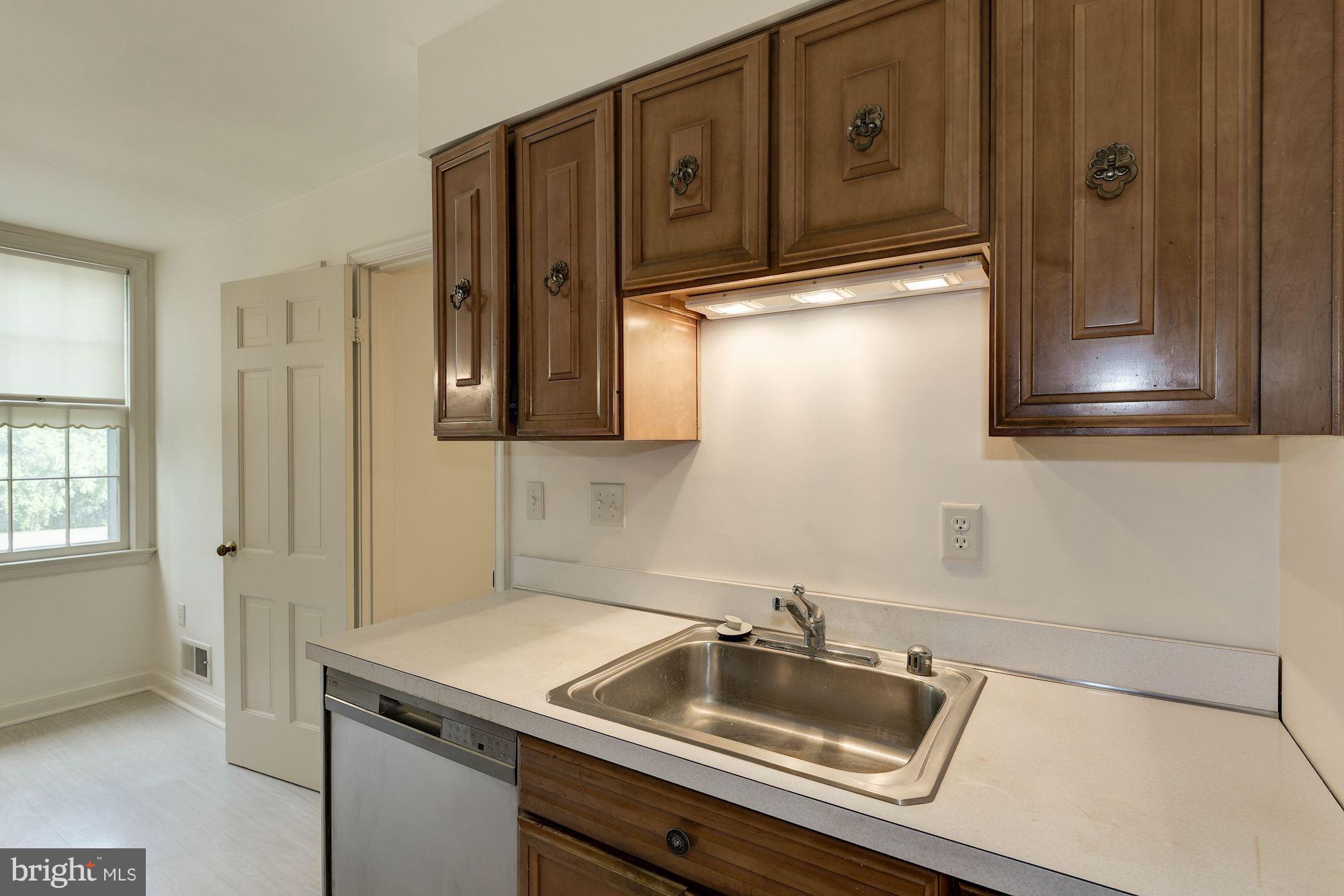 OLDE BELHAVEN TOWNE - Residential