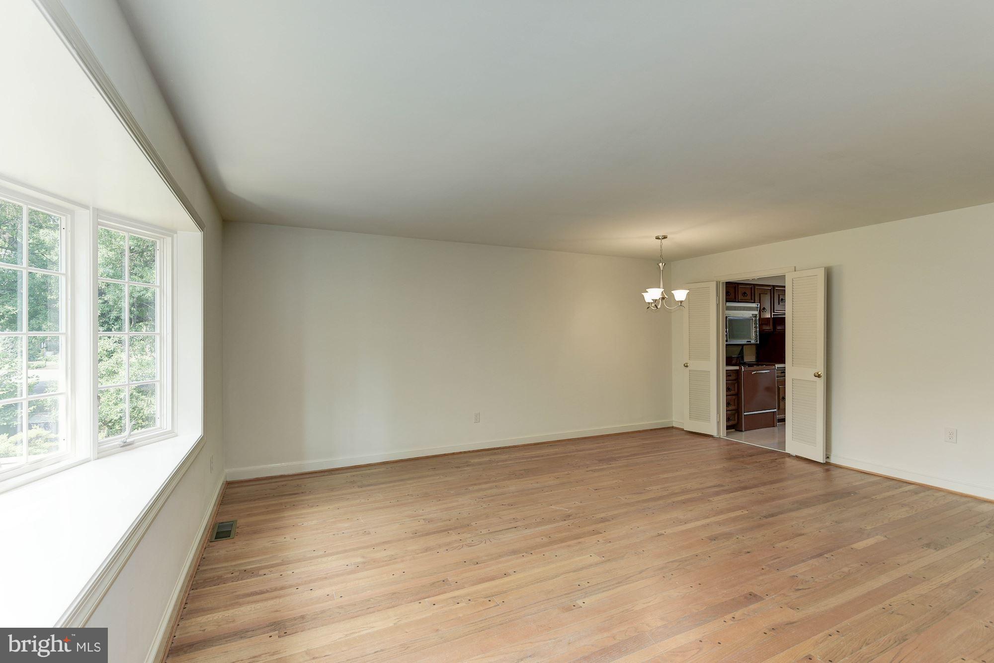 OLDE BELHAVEN TOWNE - Residential