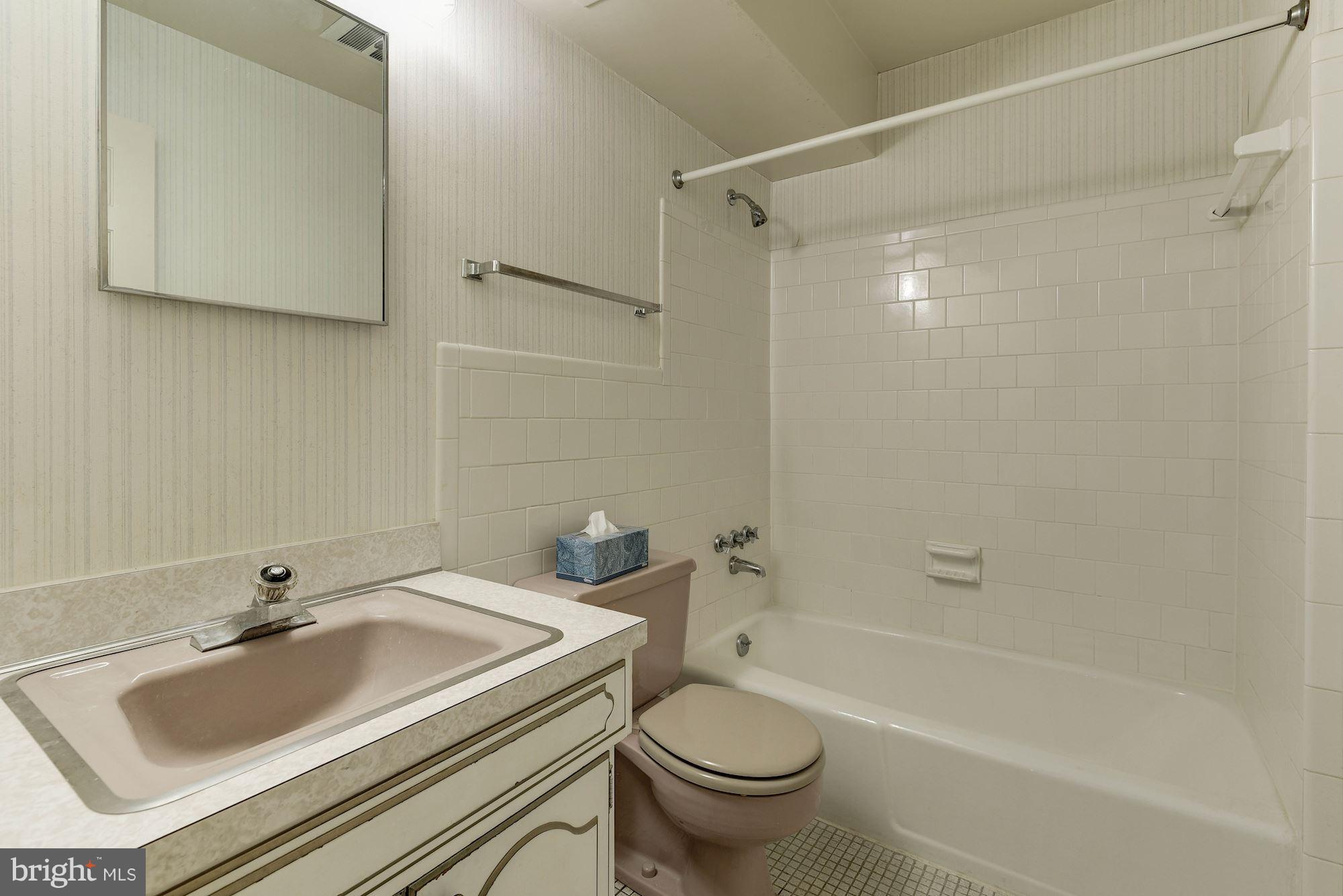 OLDE BELHAVEN TOWNE - Residential