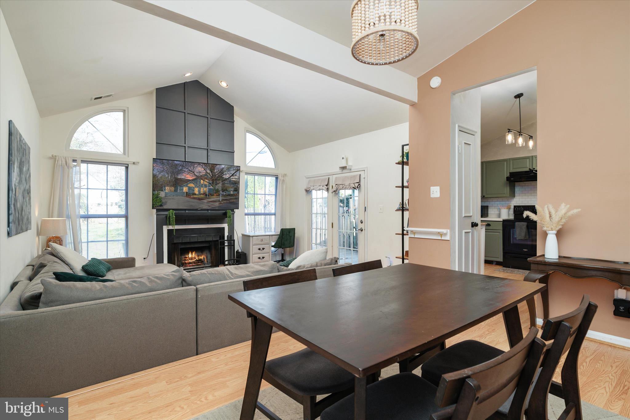 MARINERS POINT - Residential