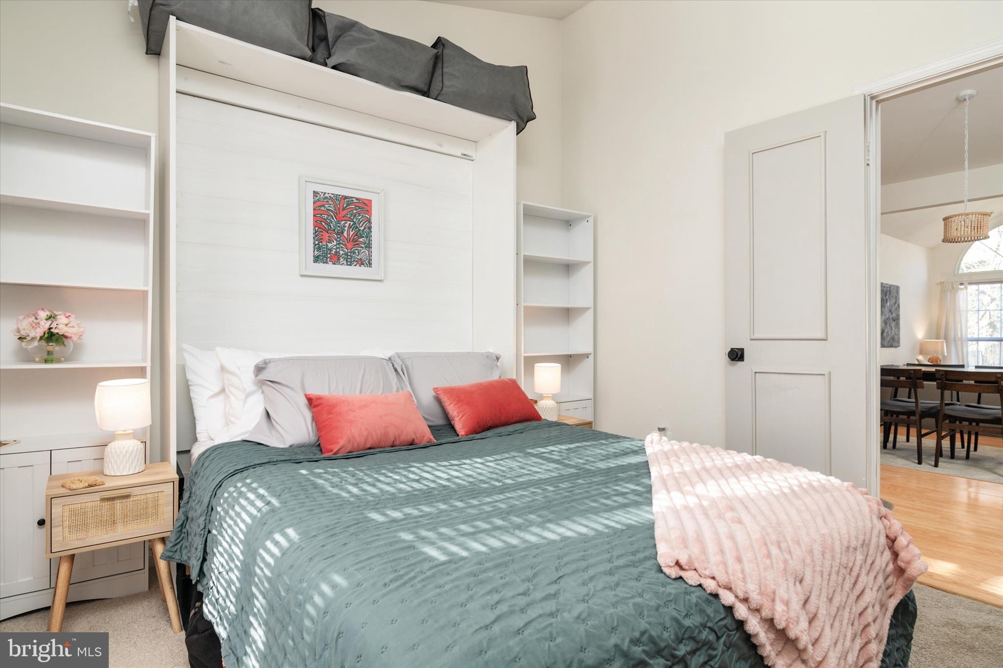 MARINERS POINT - Residential