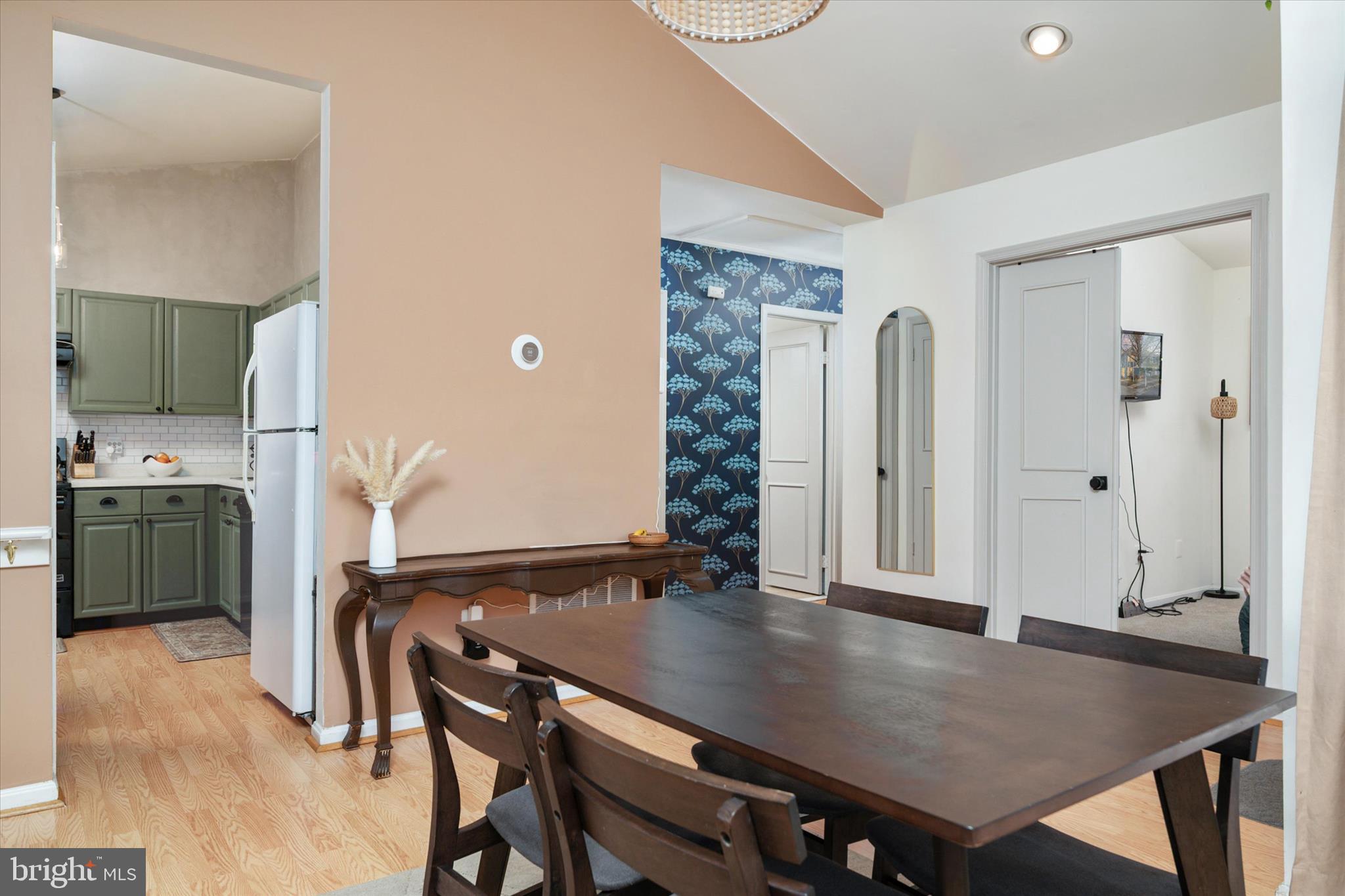 MARINERS POINT - Residential