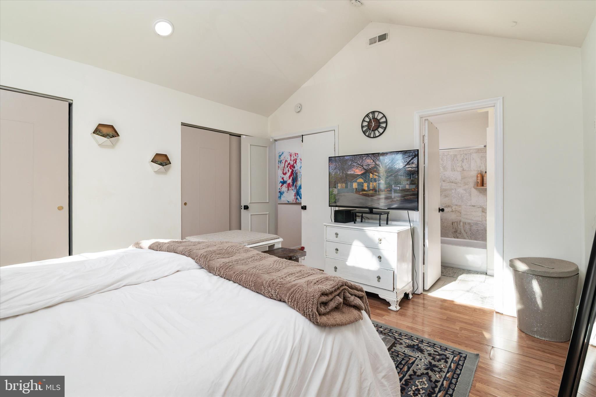 MARINERS POINT - Residential