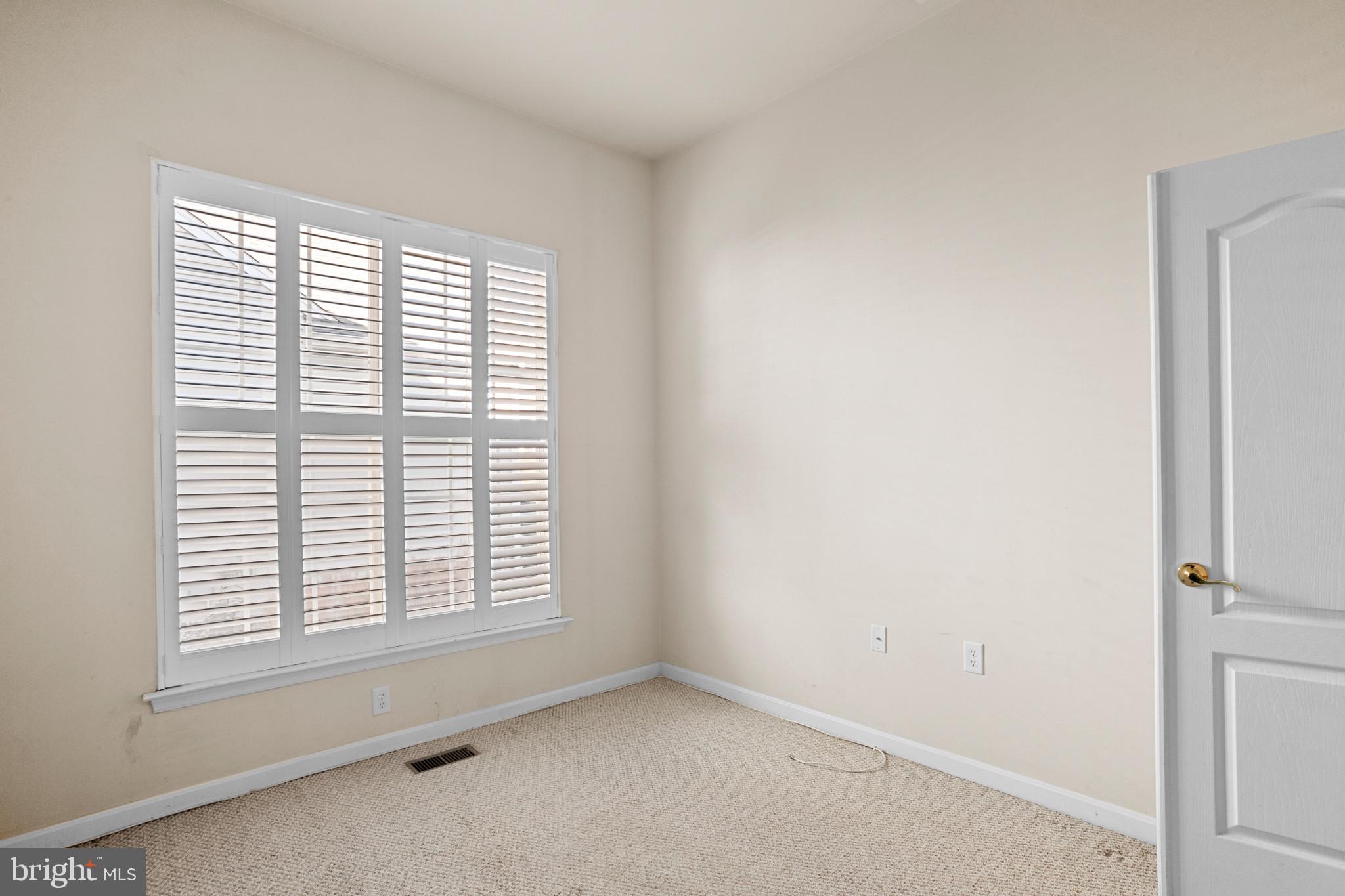 OCEAN PINES - THE PARKE - Residential