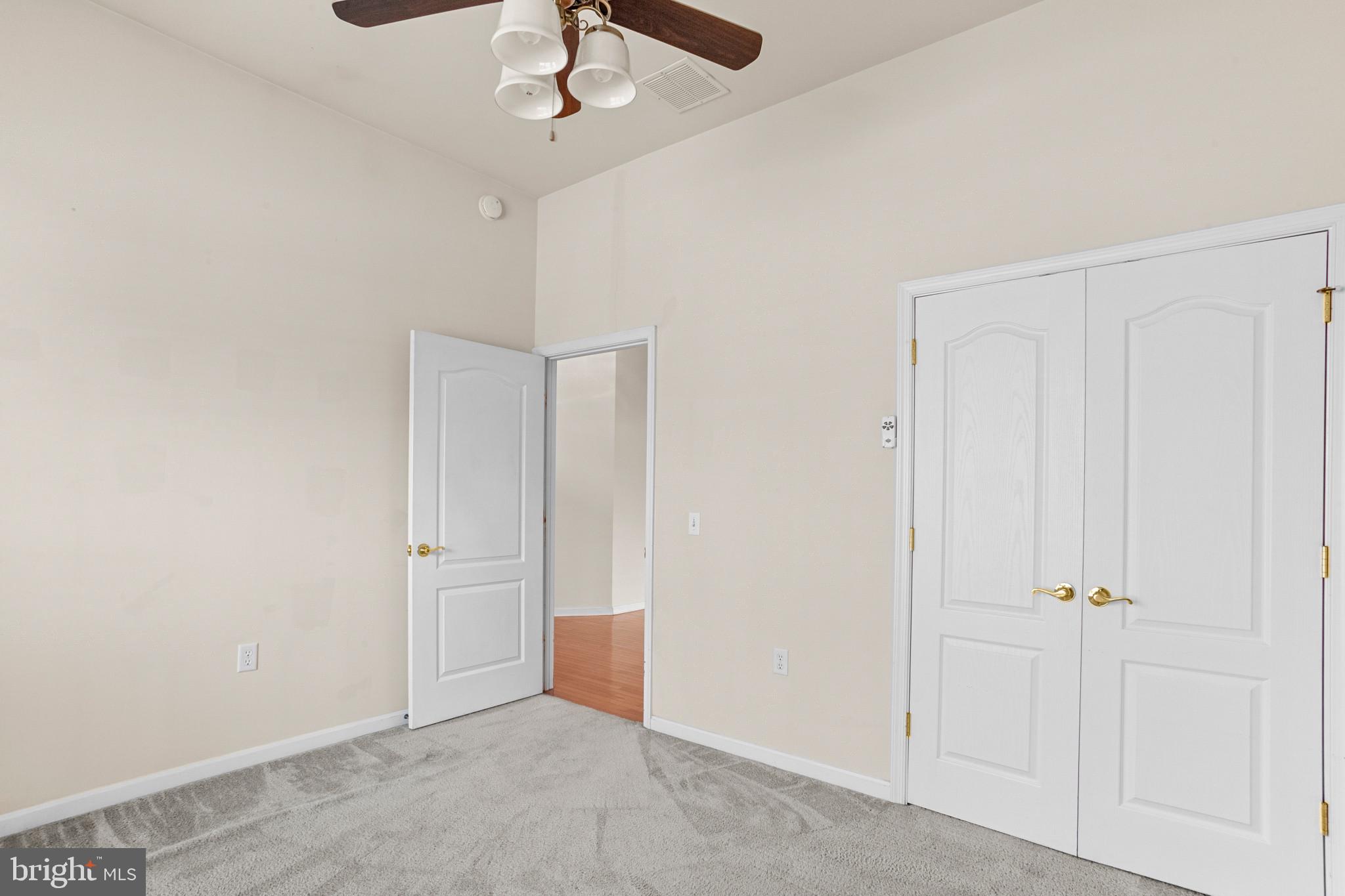 OCEAN PINES - THE PARKE - Residential