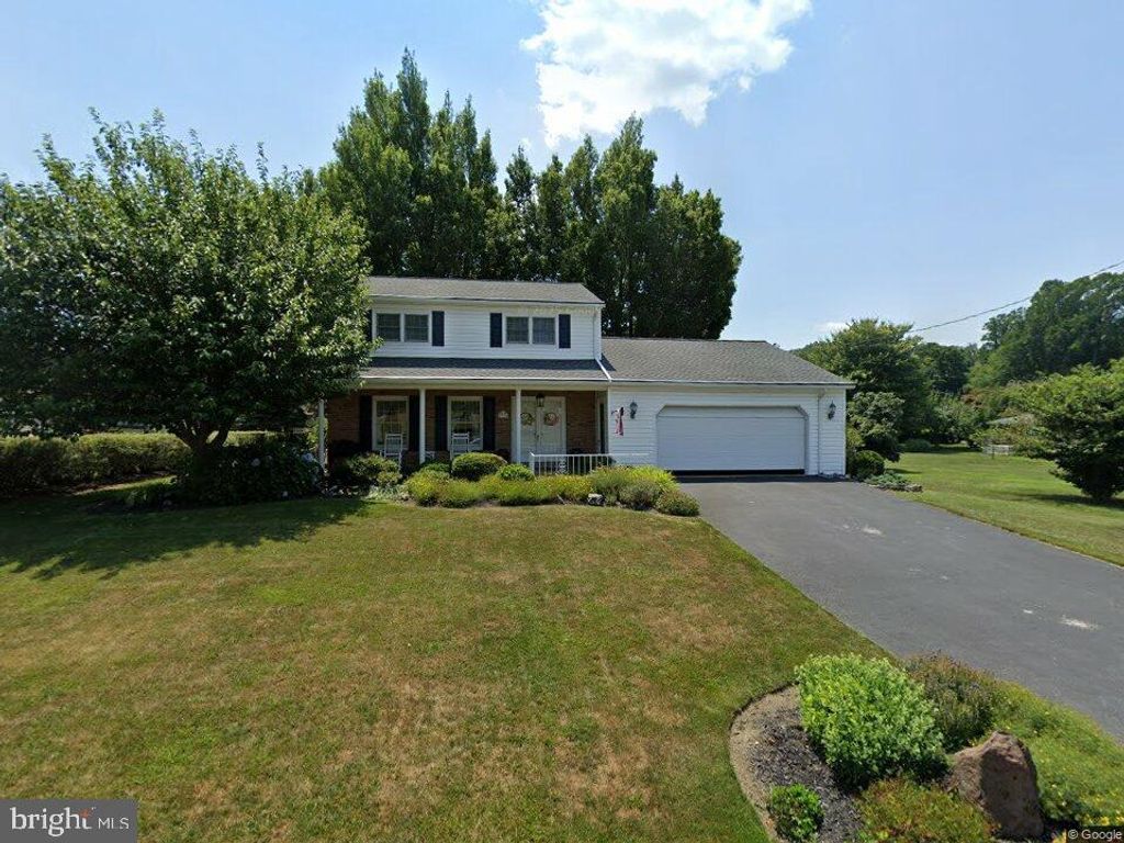 Photo of 210 E Main Street, NEW FREEDOM, PA 17349 (MLS # PAYK2103806)