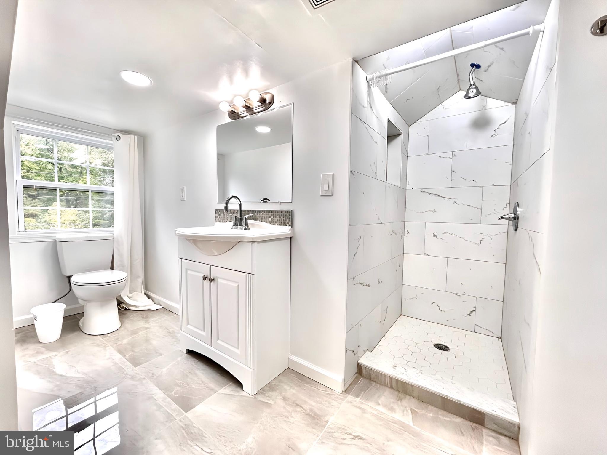 CHARLES COUNTY - Residential Lease