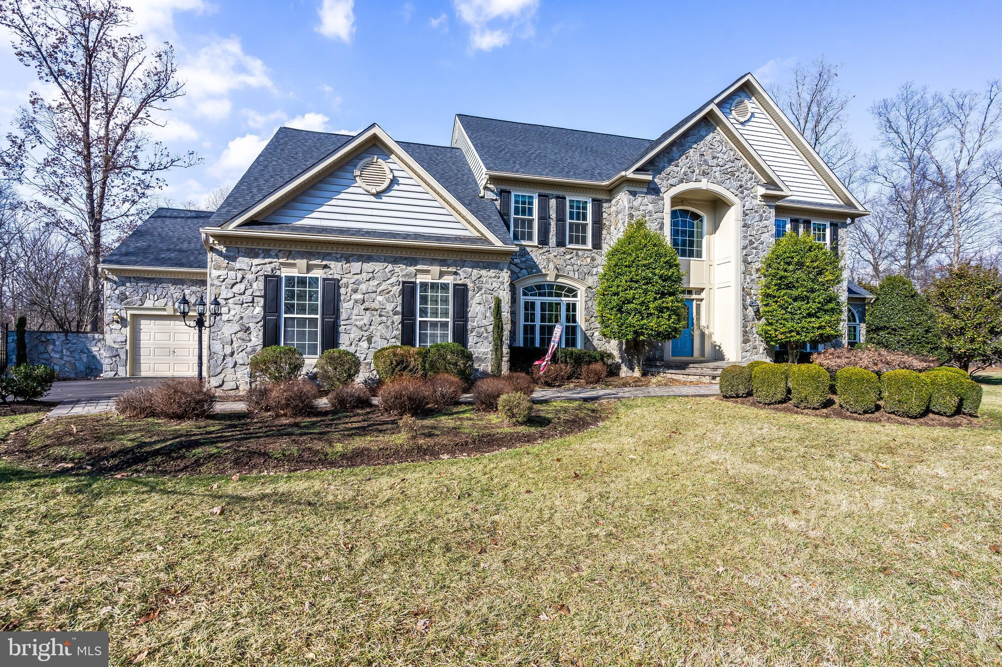 CATHARPIN VALLEY - Residential Lease