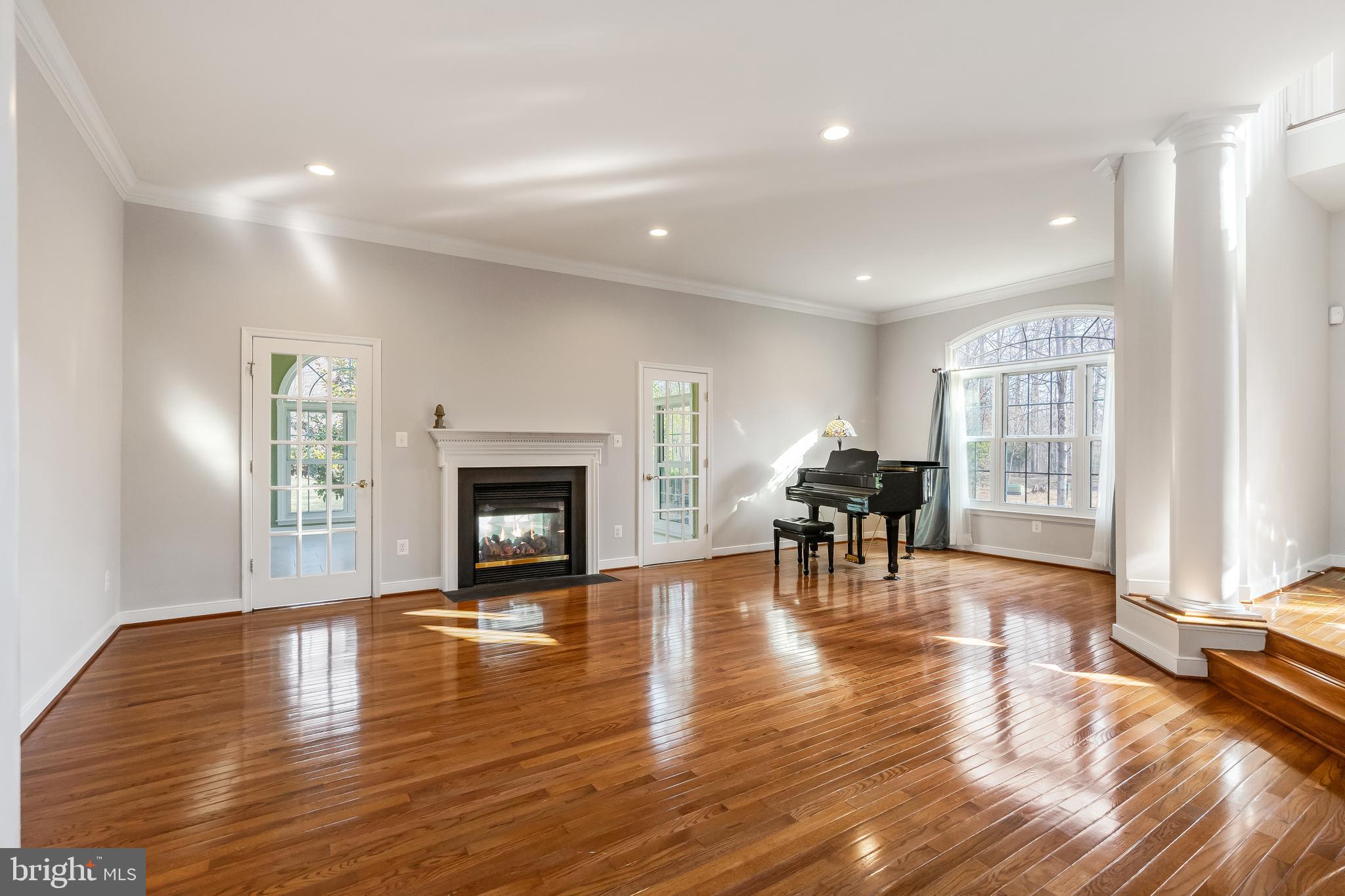 CATHARPIN VALLEY - Residential Lease