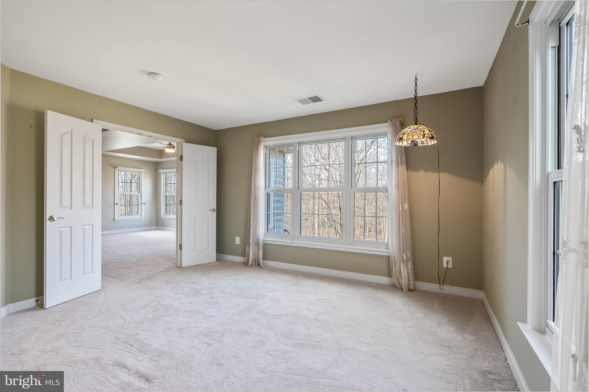 CATHARPIN VALLEY - Residential Lease