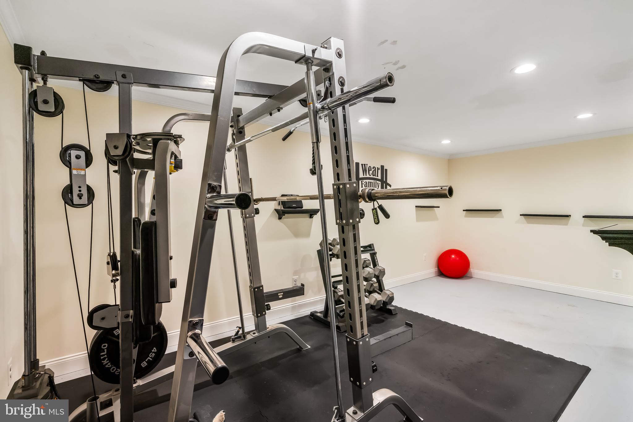 CATHARPIN VALLEY - Residential Lease