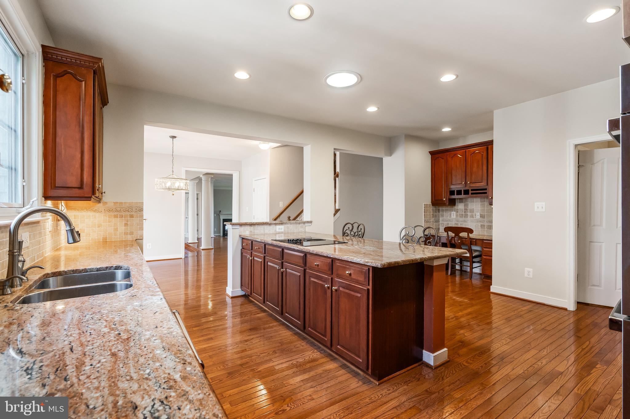 CATHARPIN VALLEY - Residential Lease