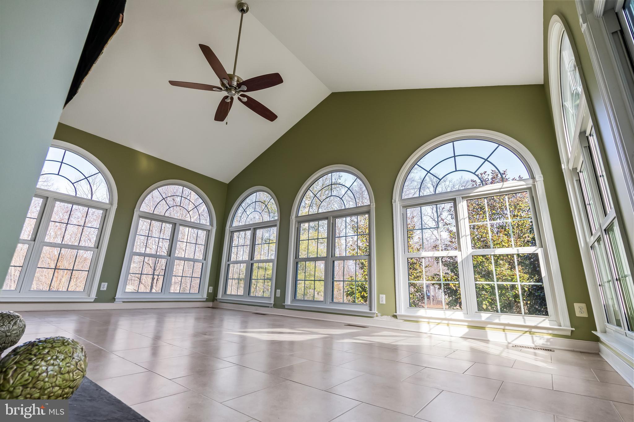 CATHARPIN VALLEY - Residential Lease