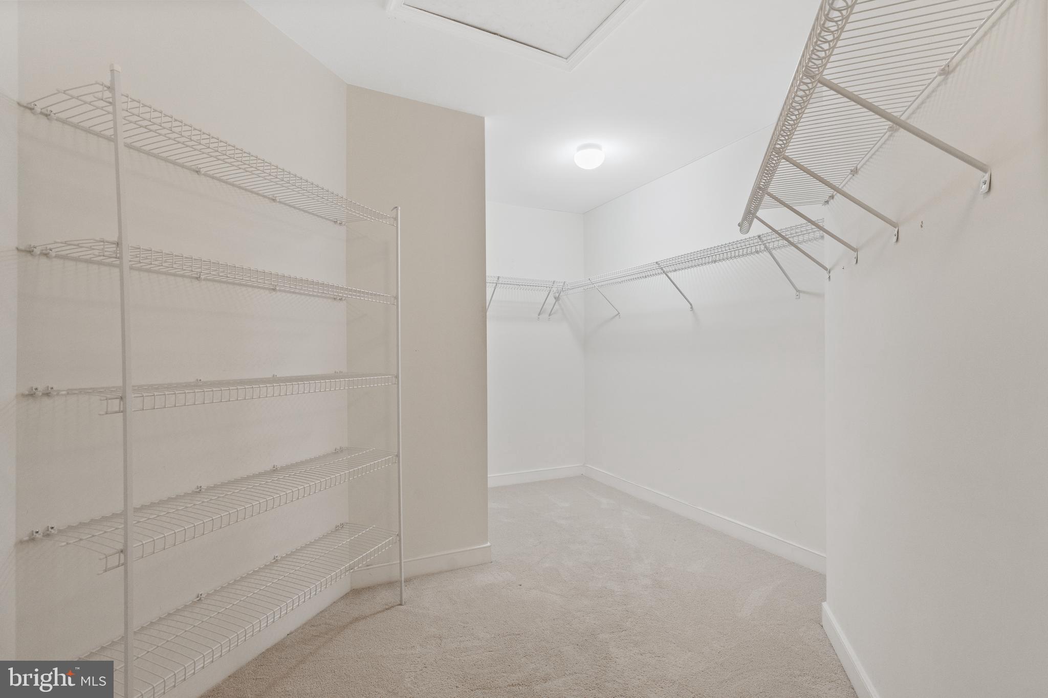 CATHARPIN VALLEY - Residential Lease