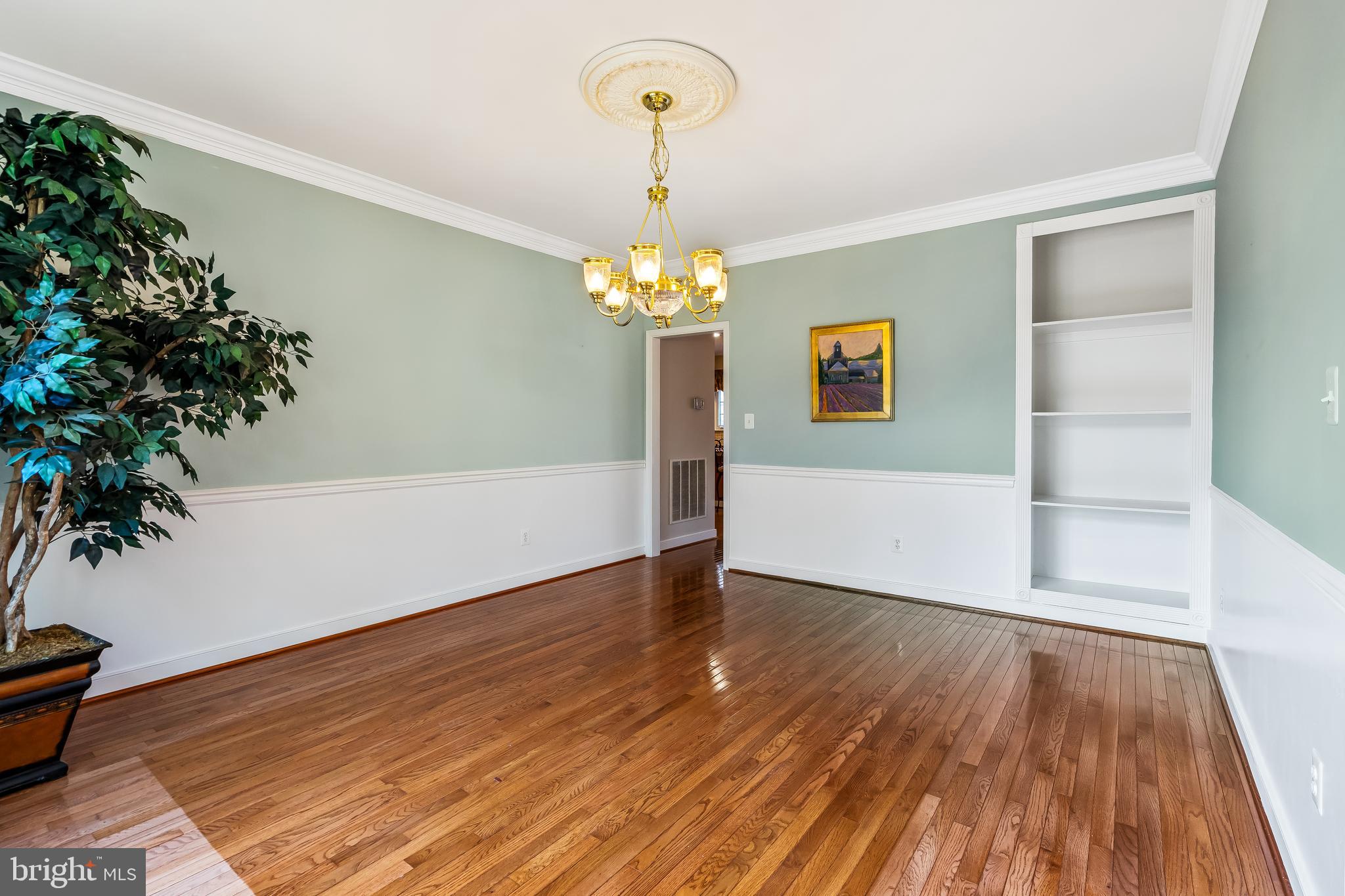 CATHARPIN VALLEY - Residential Lease