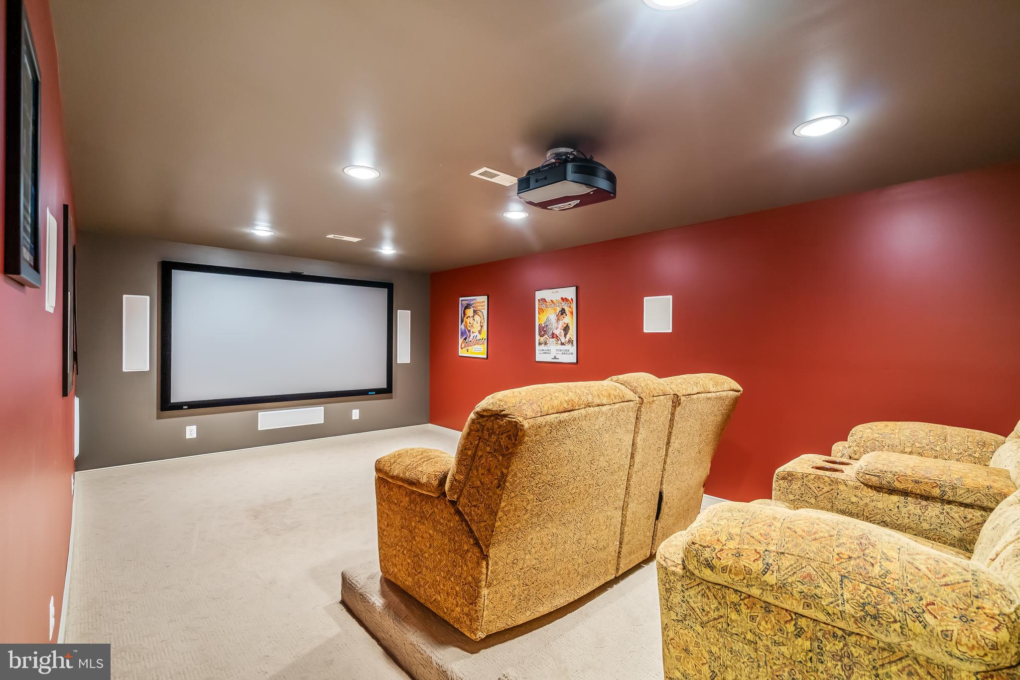 CATHARPIN VALLEY - Residential Lease