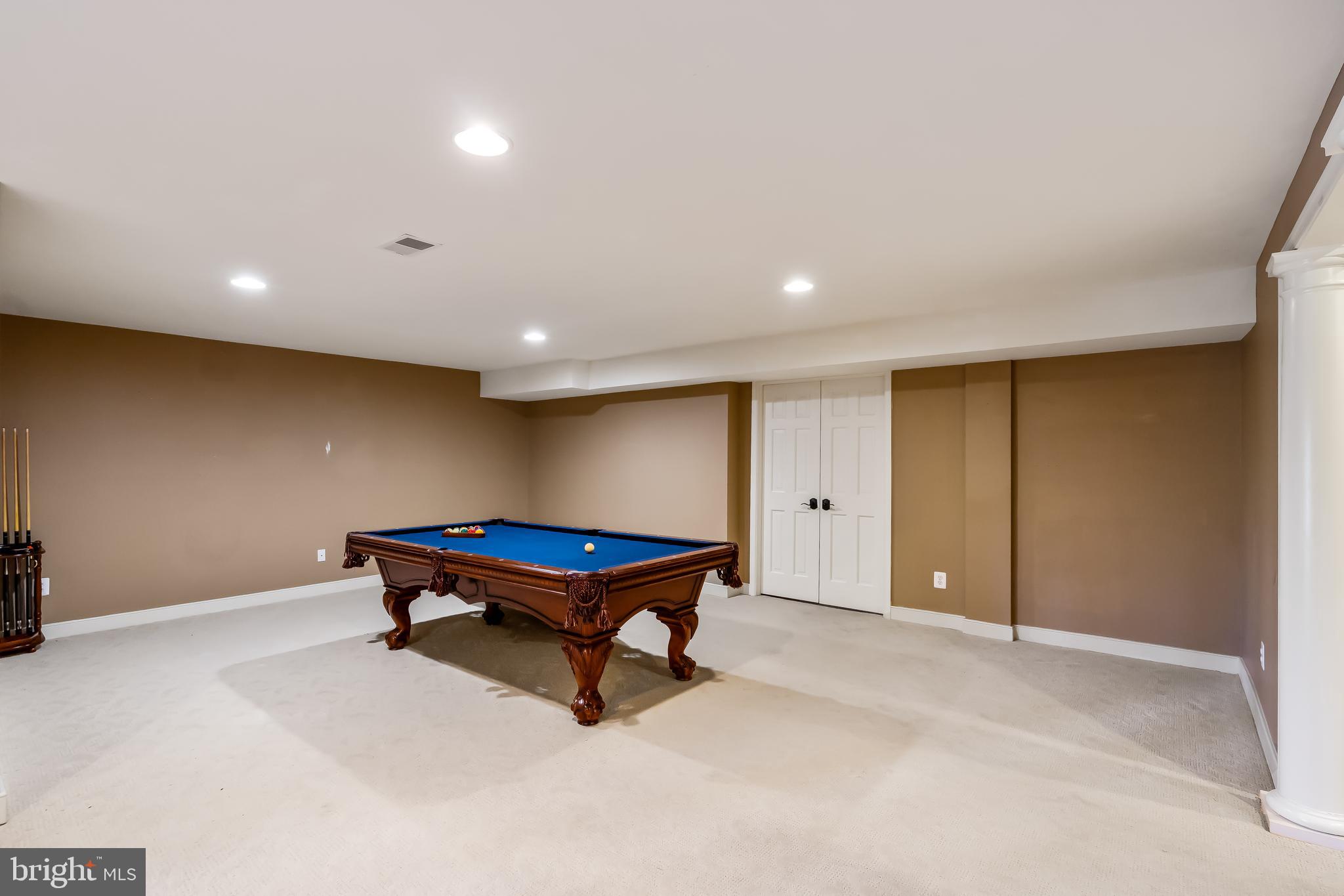 CATHARPIN VALLEY - Residential Lease