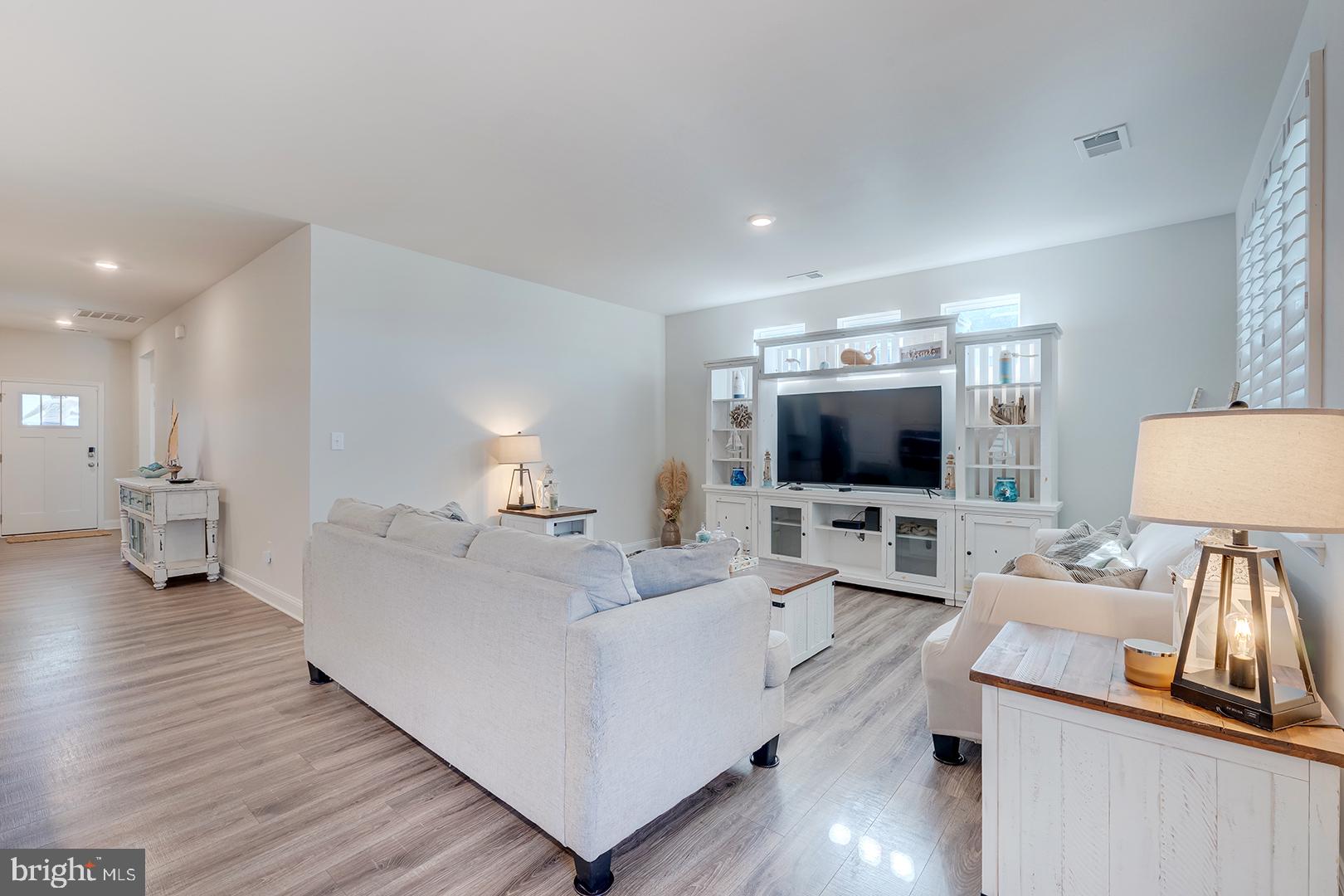 15496 CRAPE MYRTLE ROAD