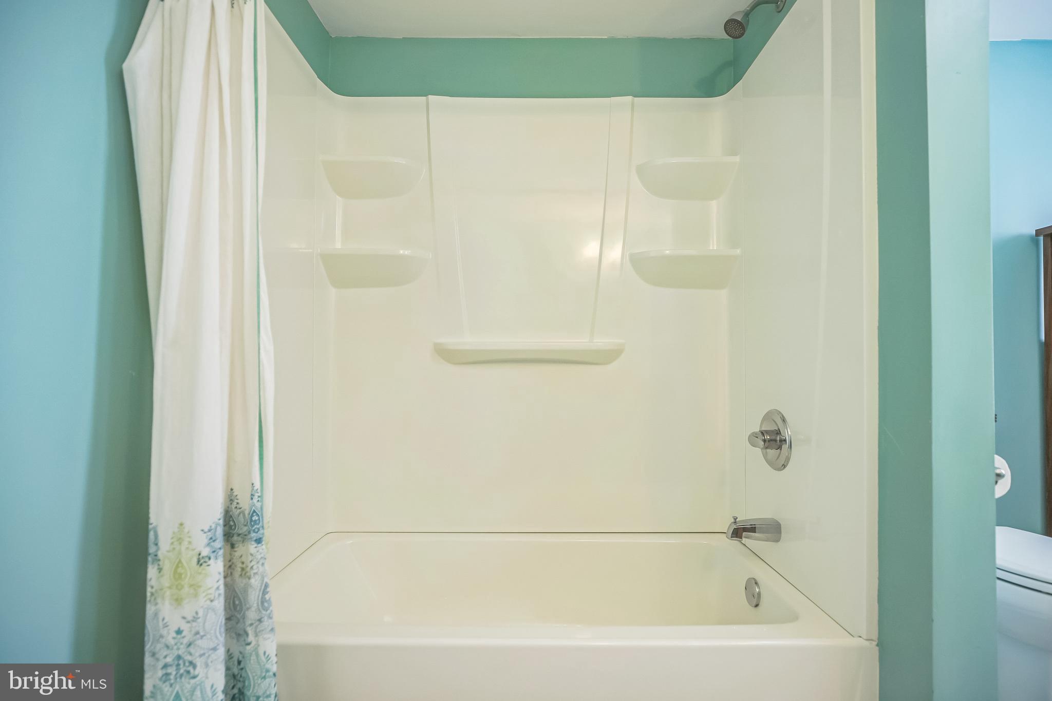 GLENSIDE - Residential