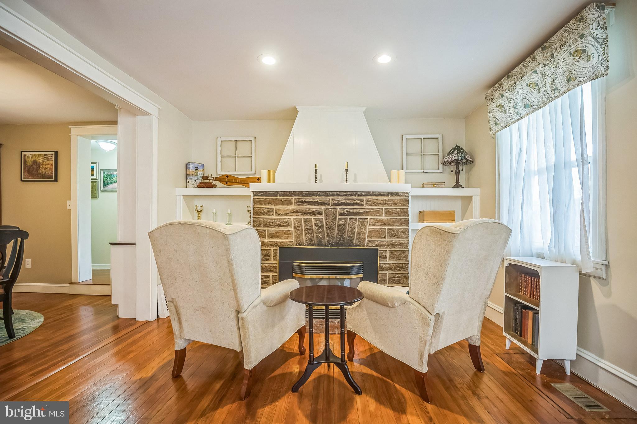 GLENSIDE - Residential