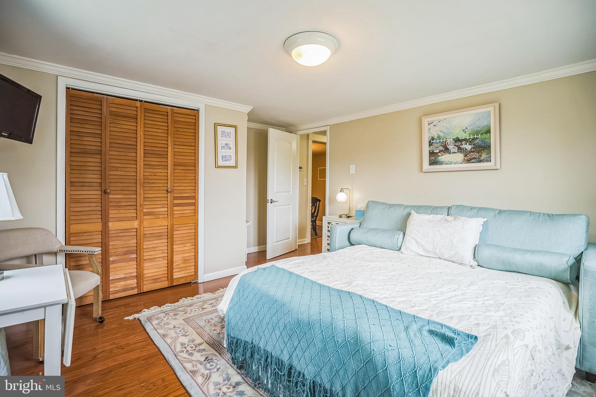 GLENSIDE - Residential