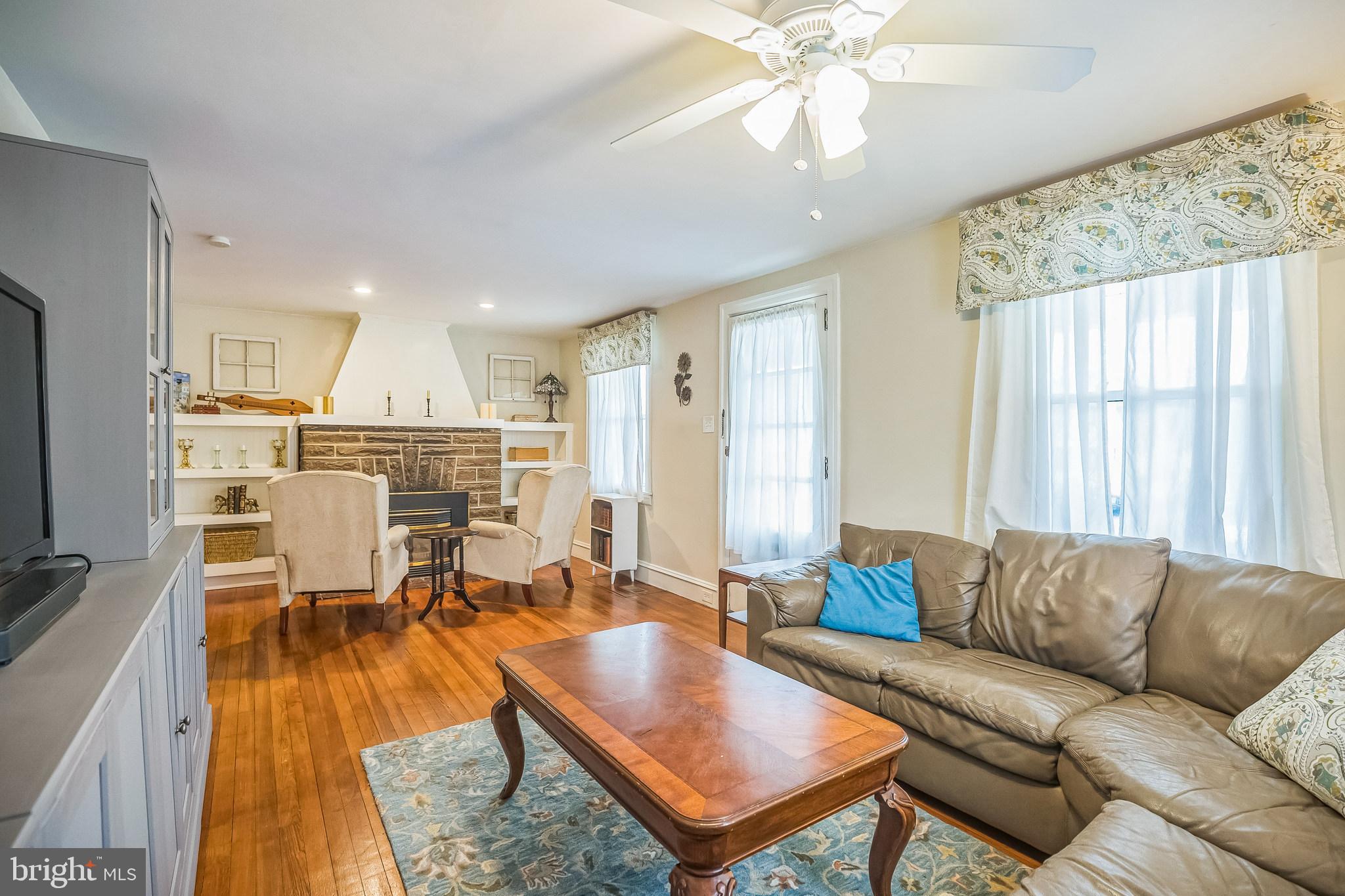 GLENSIDE - Residential