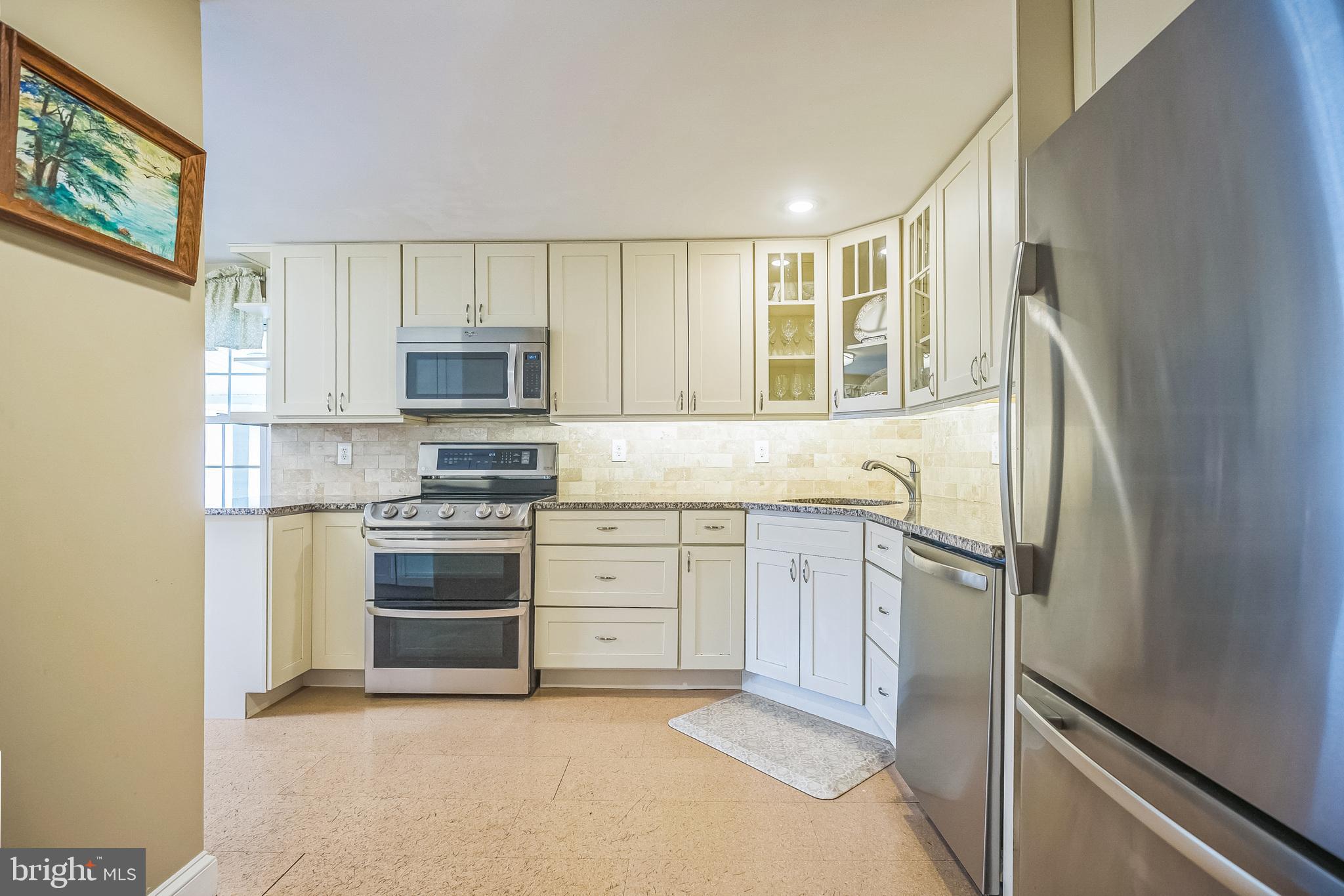 GLENSIDE - Residential