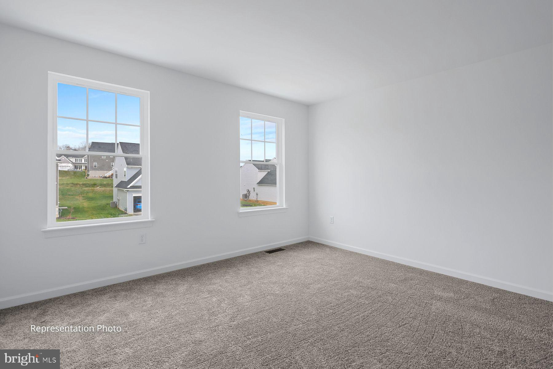 STRATHFORD MEADOWS - Residential