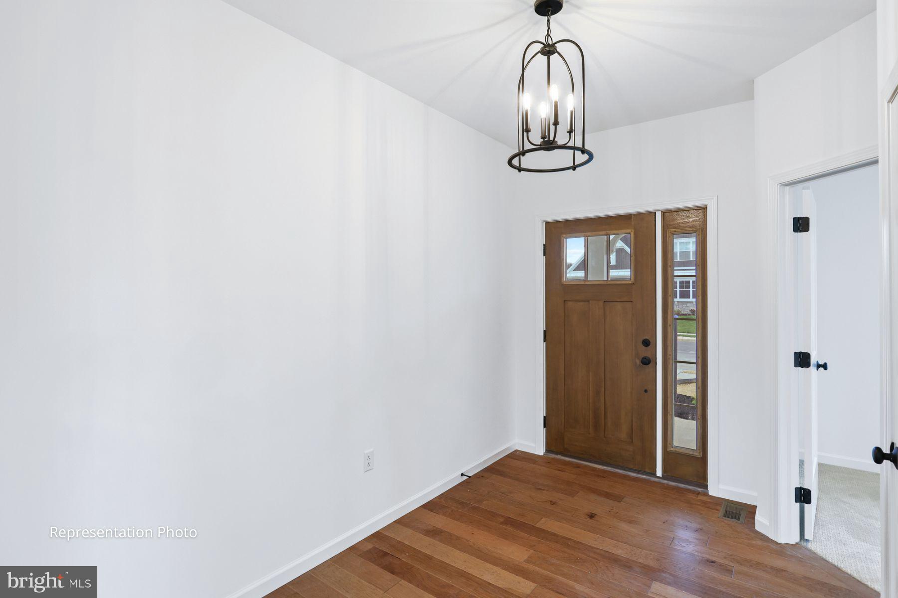 STRATHFORD MEADOWS - Residential