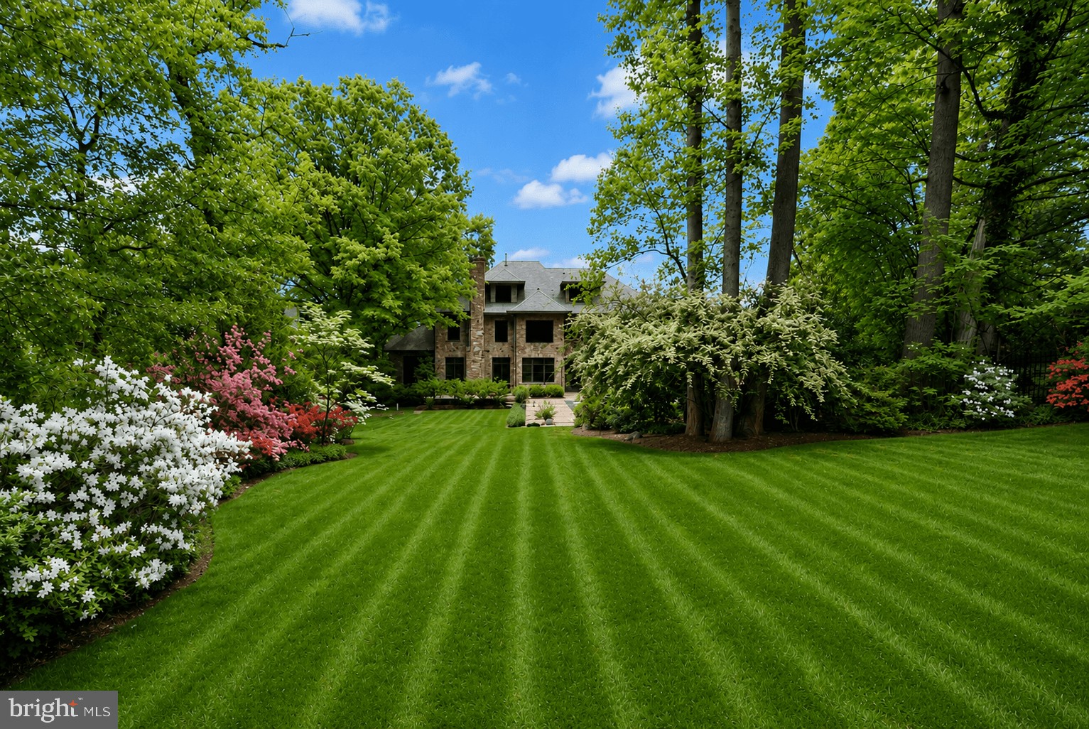 COUNTRY CLUB HILLS - Residential