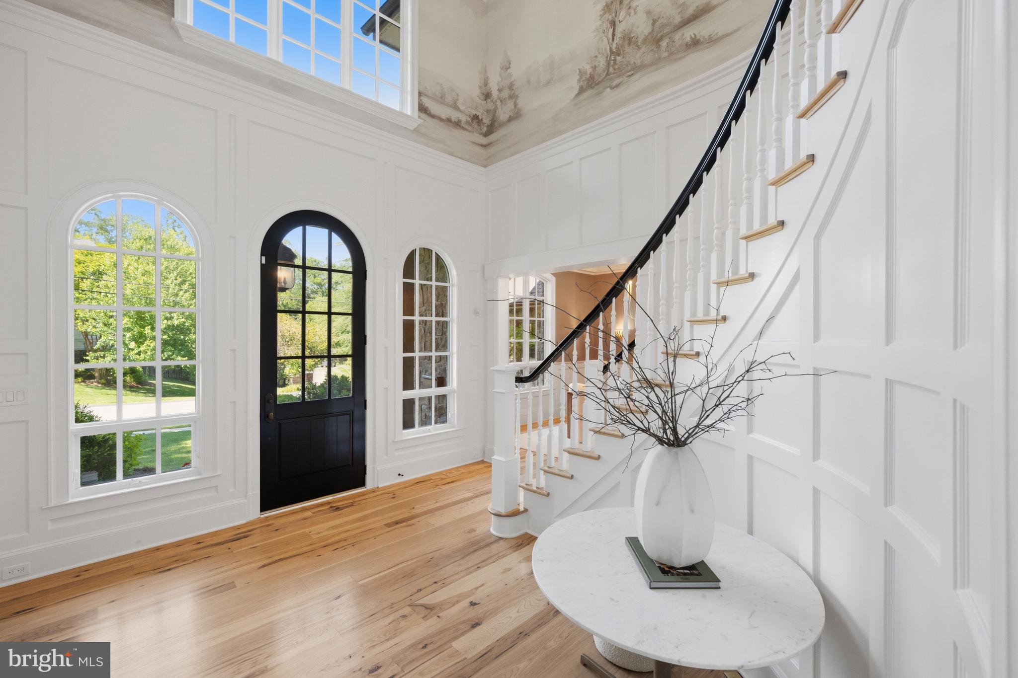COUNTRY CLUB HILLS - Residential