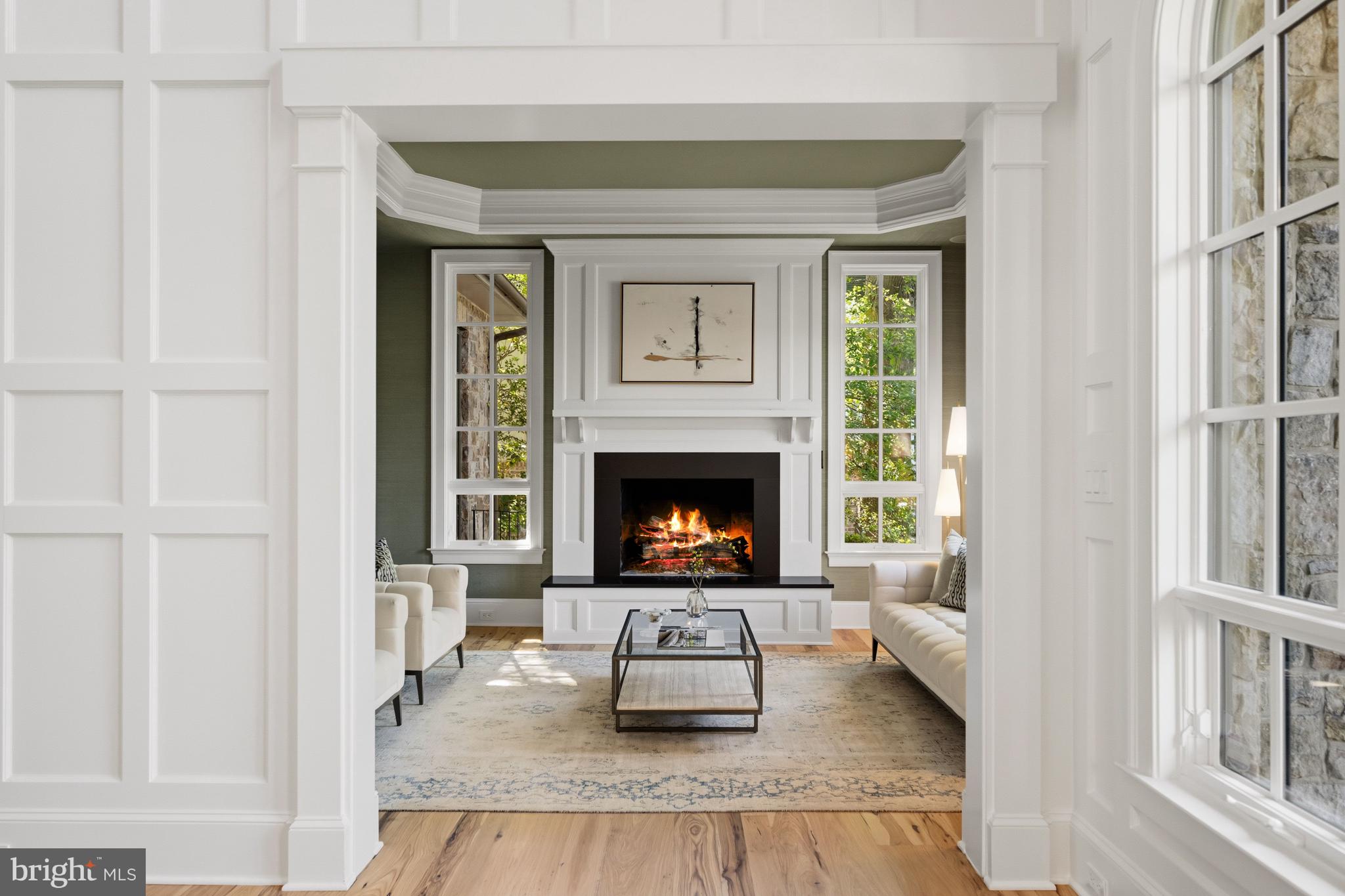 COUNTRY CLUB HILLS - Residential