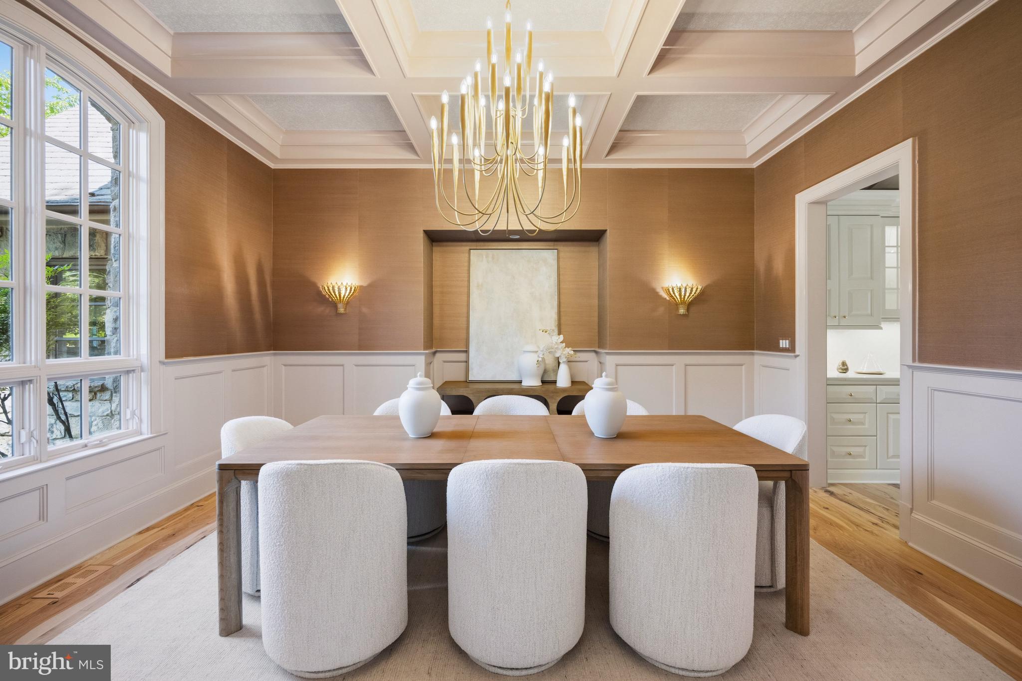 COUNTRY CLUB HILLS - Residential