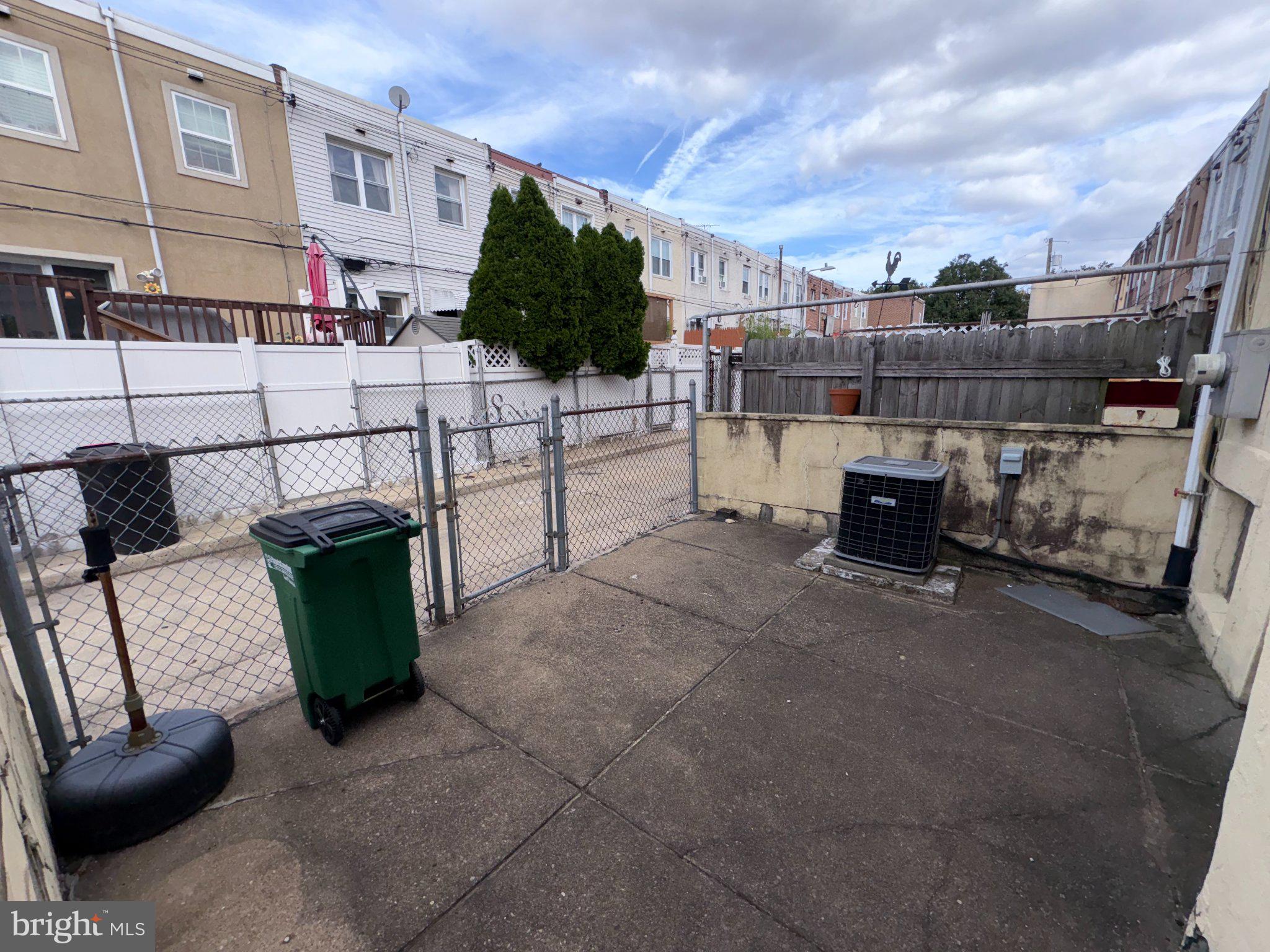 721 JOHNSTON STREET