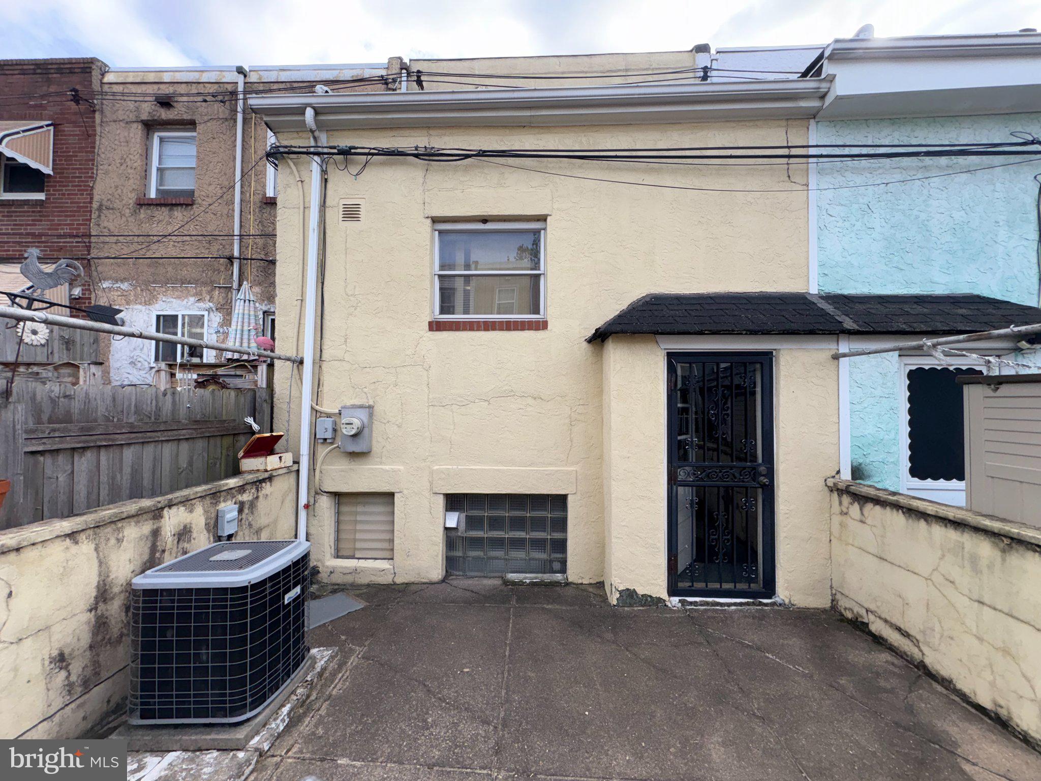 721 JOHNSTON STREET