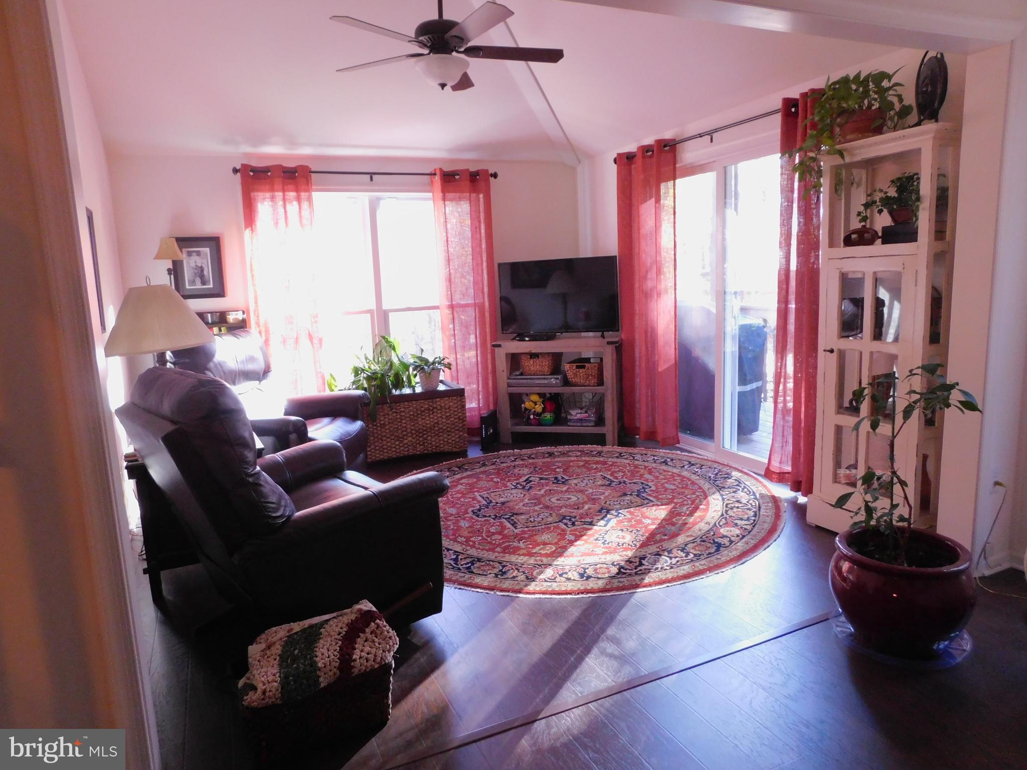 THE WOODS - Residential