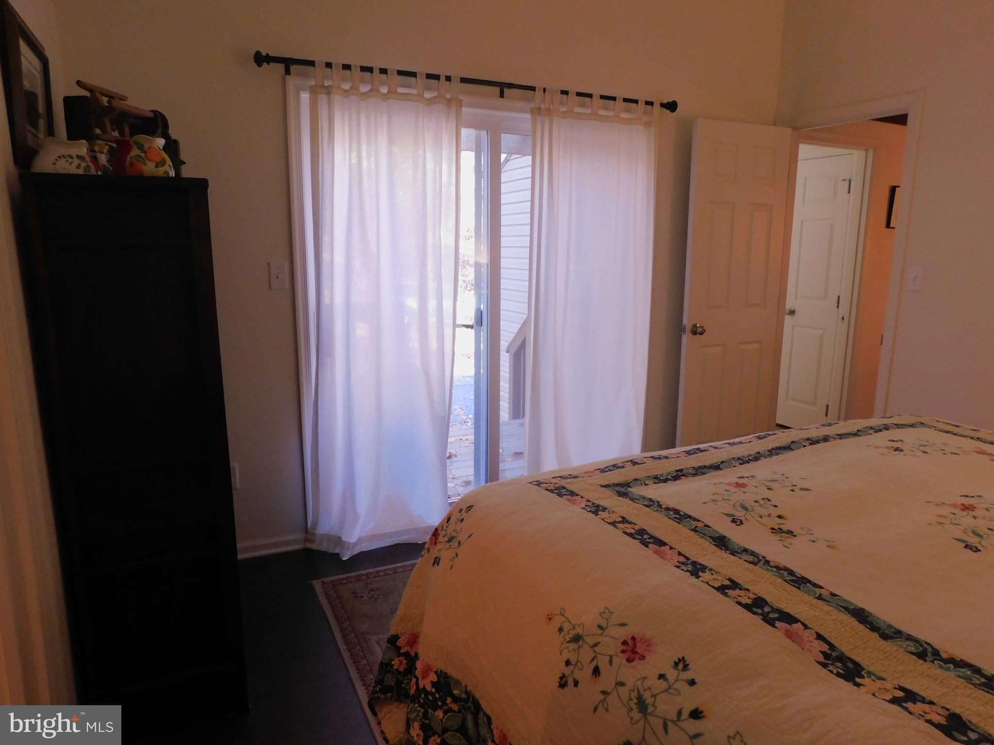 THE WOODS - Residential