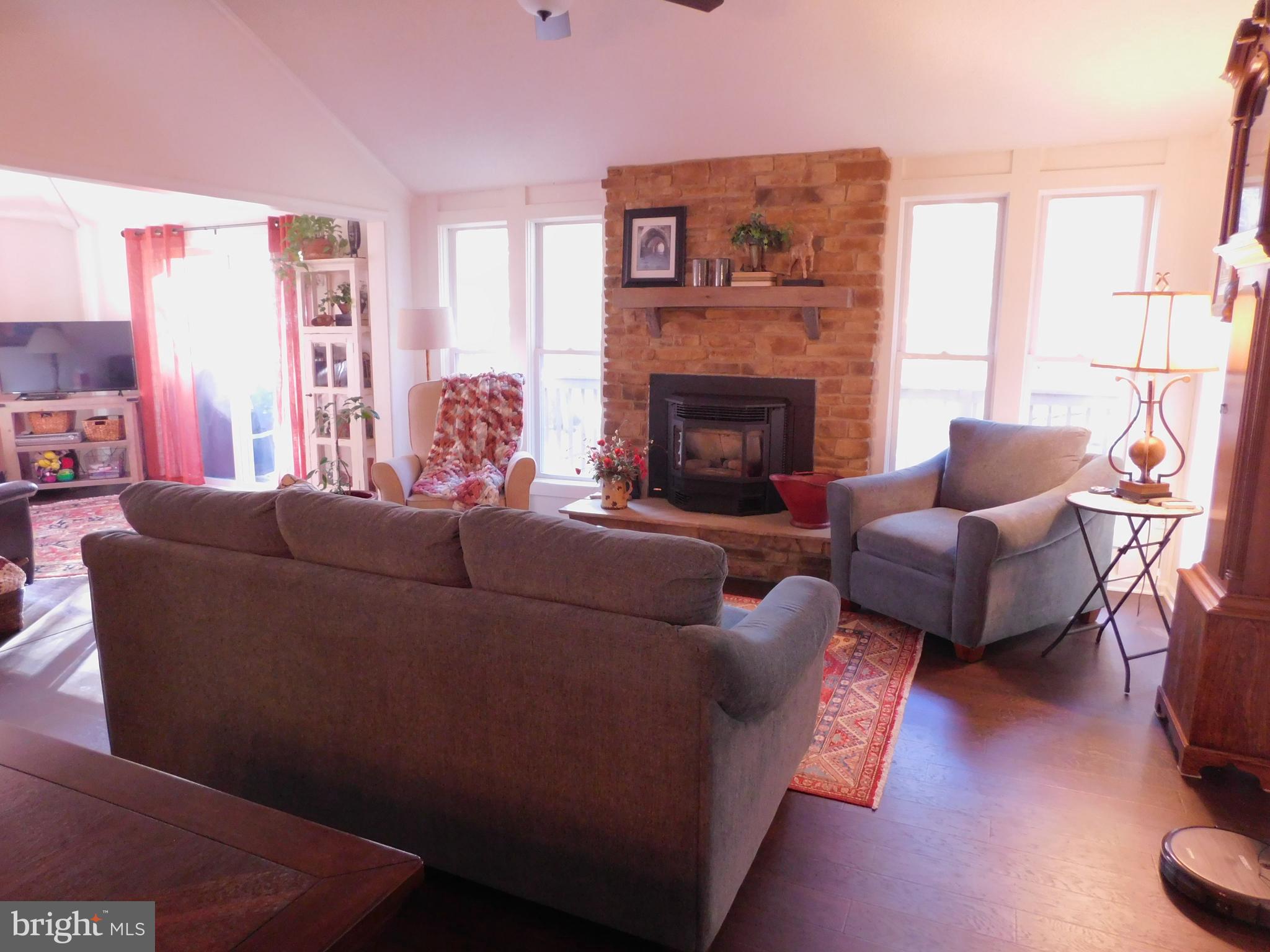 THE WOODS - Residential