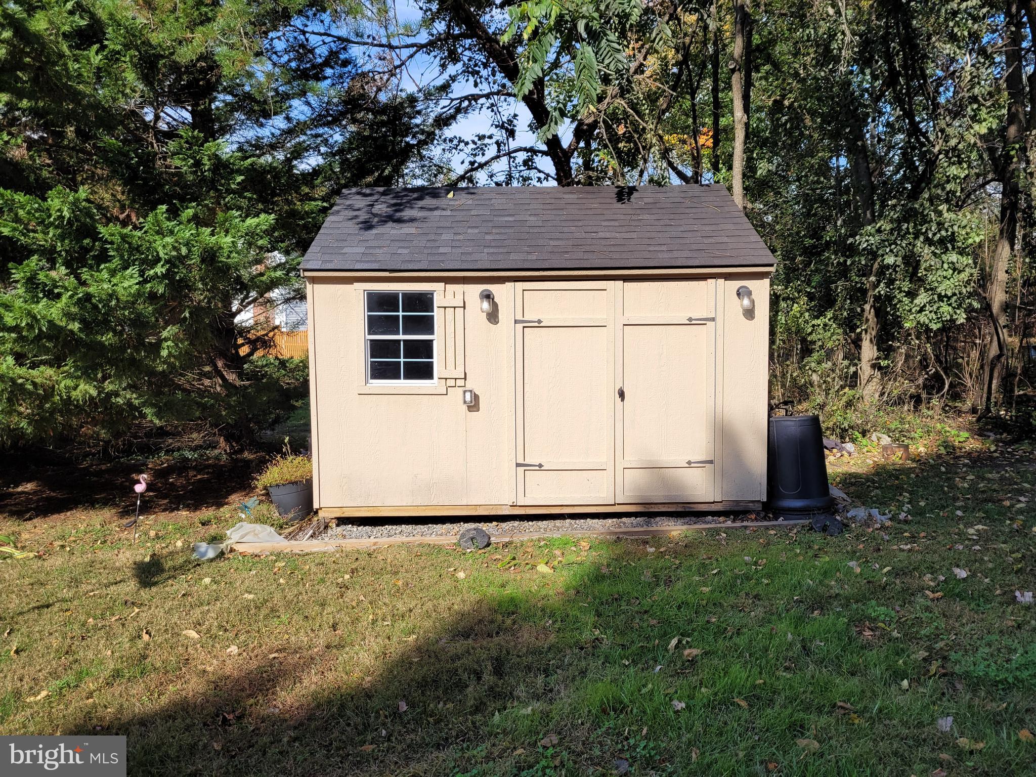 CLINTON VIEW - Residential